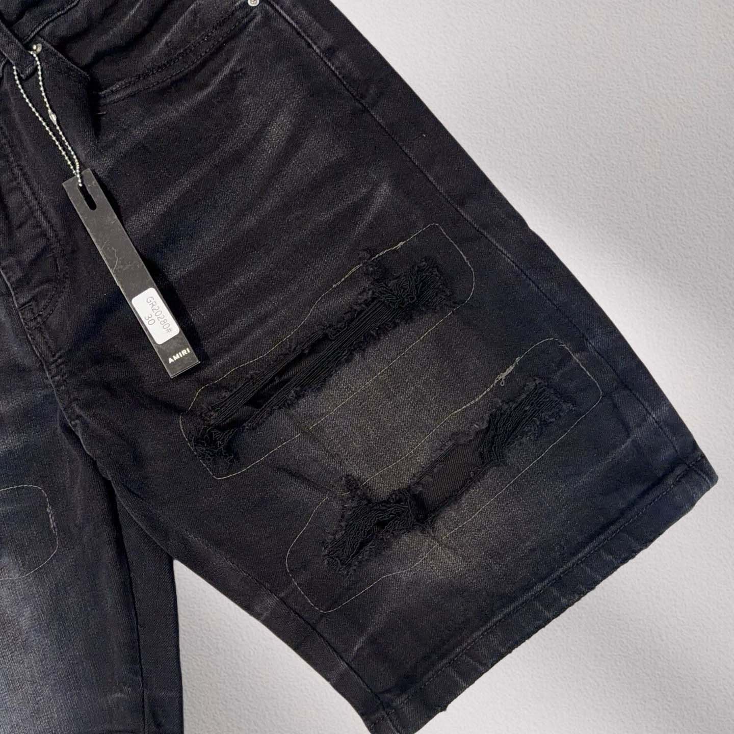 Amiri Shorts    20280 - FashionPlug