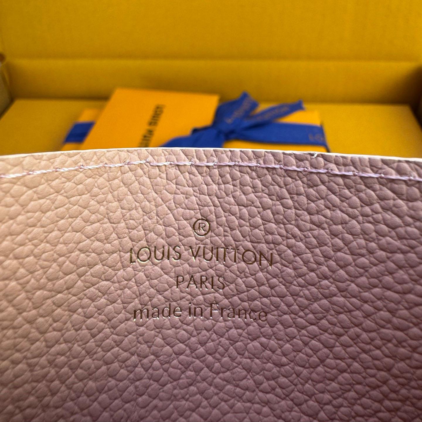 Louis Vuitton LV Charms Card Holder M27888 - FashionPlug