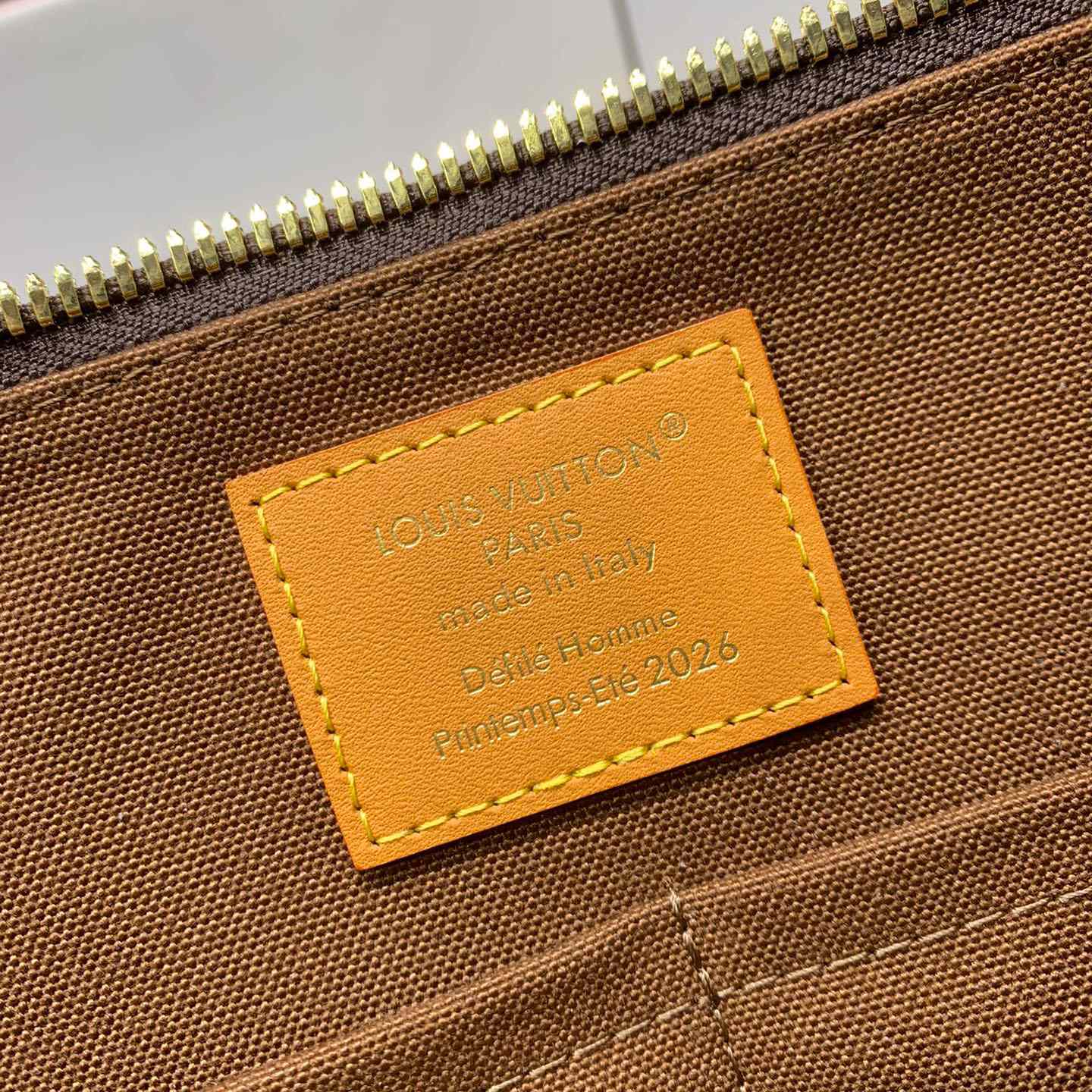 Louis Vuitton Needle Bag M28116 - FashionPlug