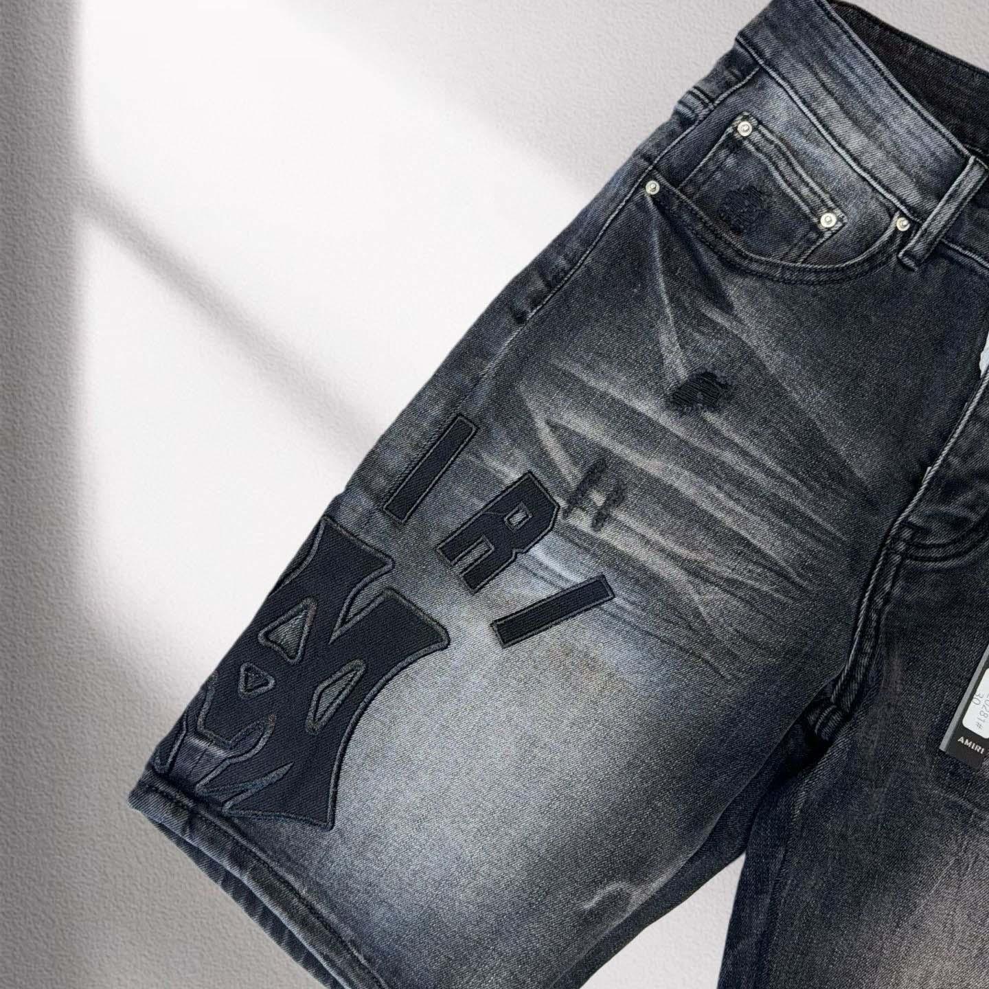 Amiri Shorts    20281 - FashionPlug