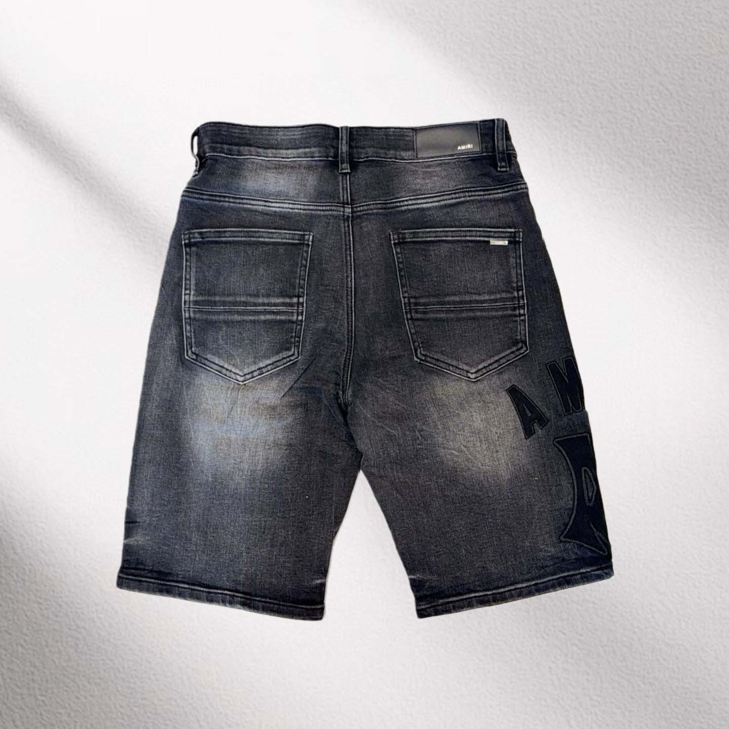 Amiri Shorts    20281 - FashionPlug