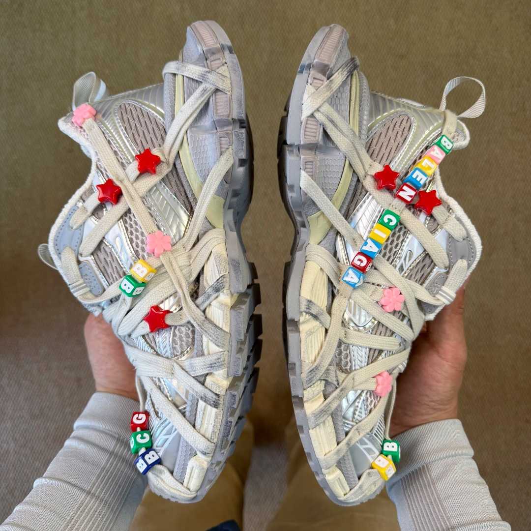 Balenciaga 3xl Extreme Lace Sneaker In Eggshell/Multicolor - FashionPlug