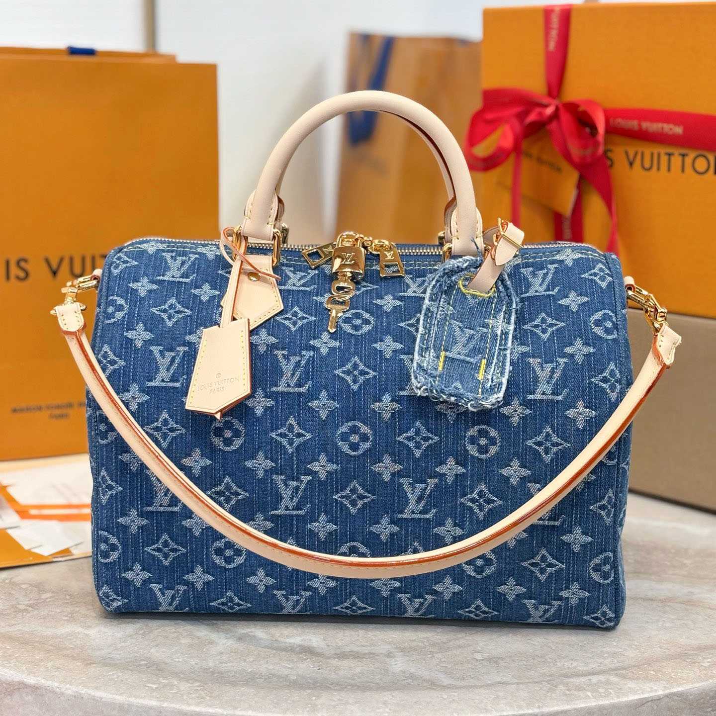 Louis Vuitton Speedy Soft 30 M14430 - FashionPlug