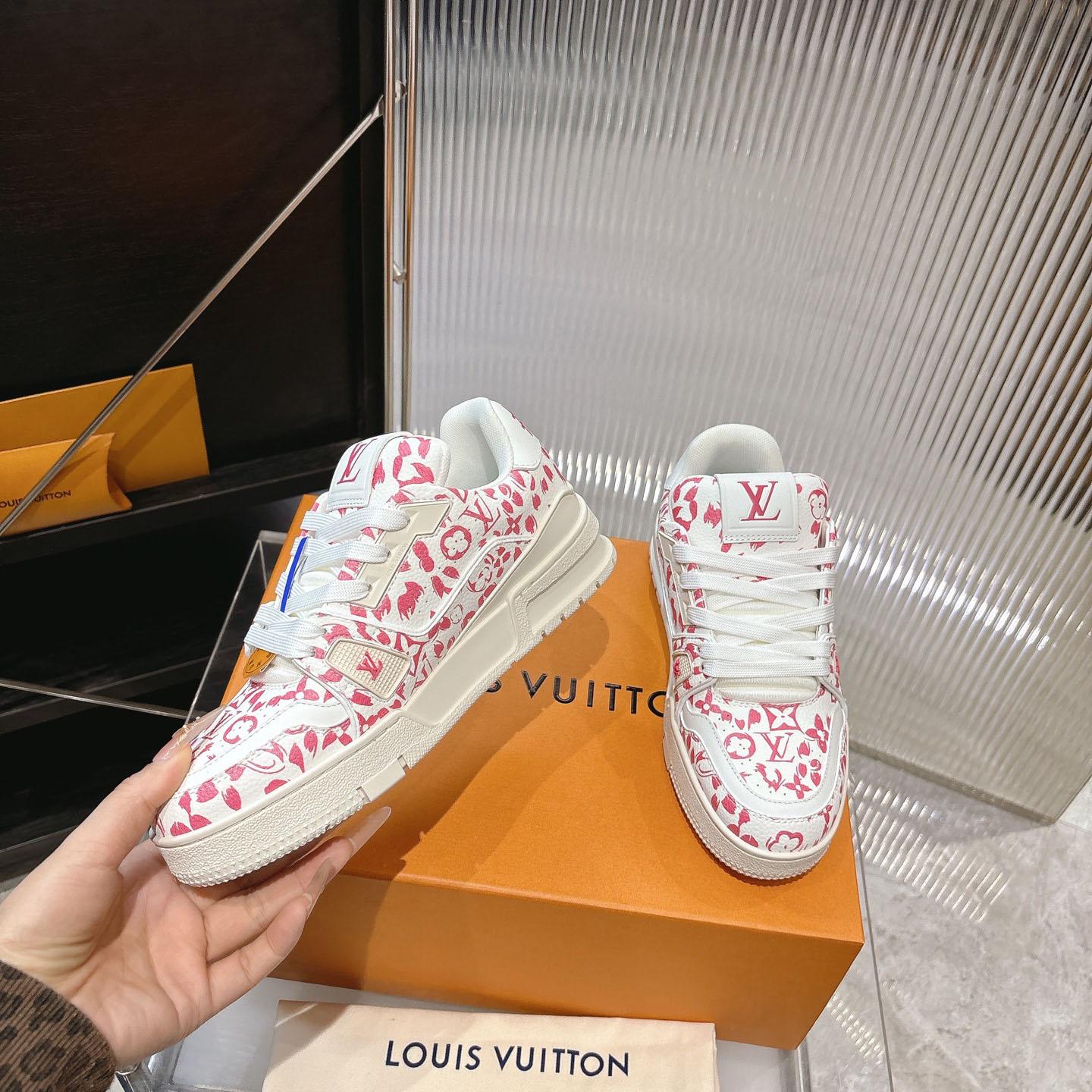 Louis Vuitton LV Trainer Sneaker   1AJJUJ - FashionPlug