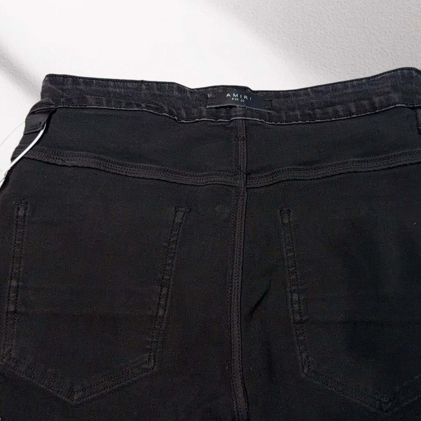 Amiri Shorts    20279 - FashionPlug