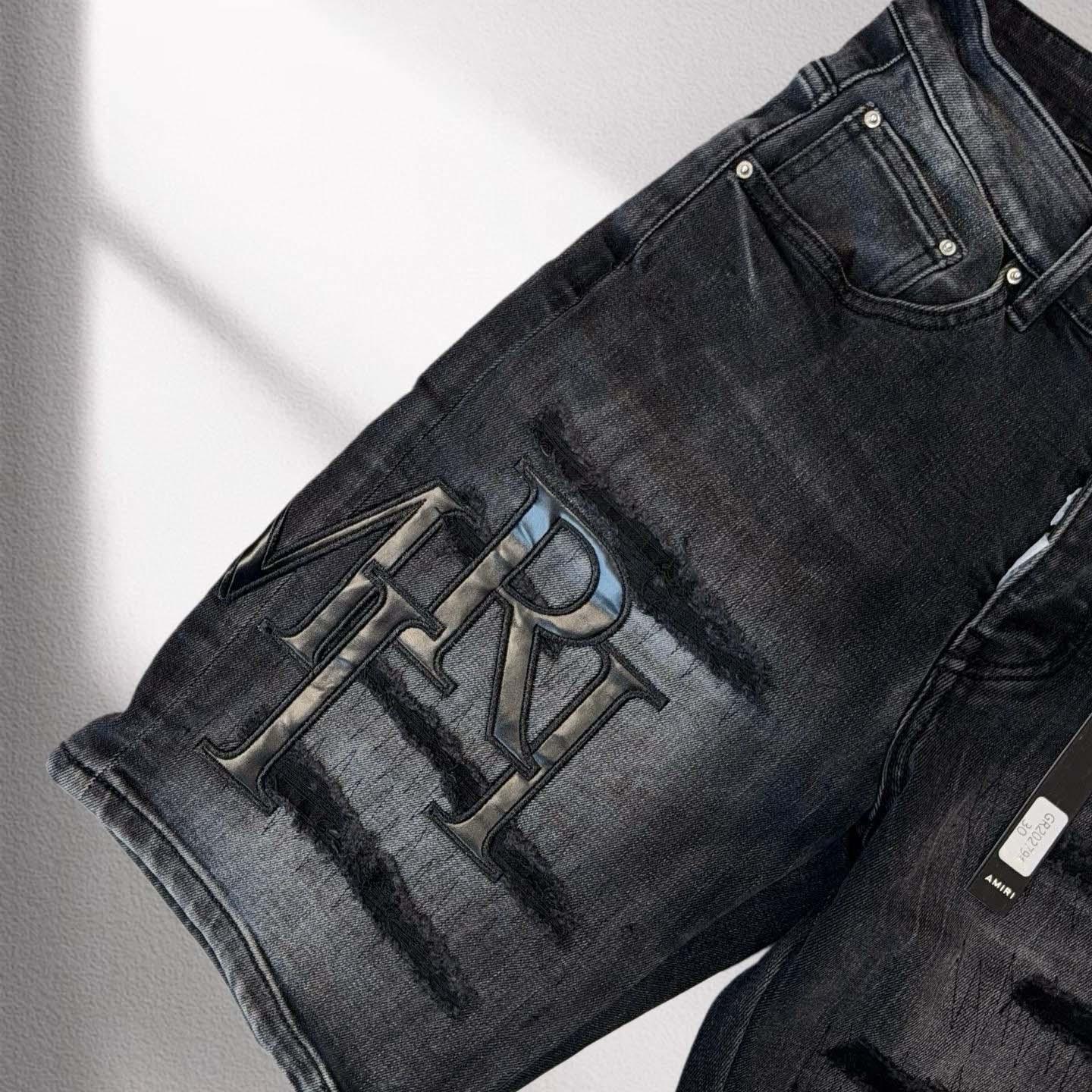 Amiri Shorts    20279 - FashionPlug