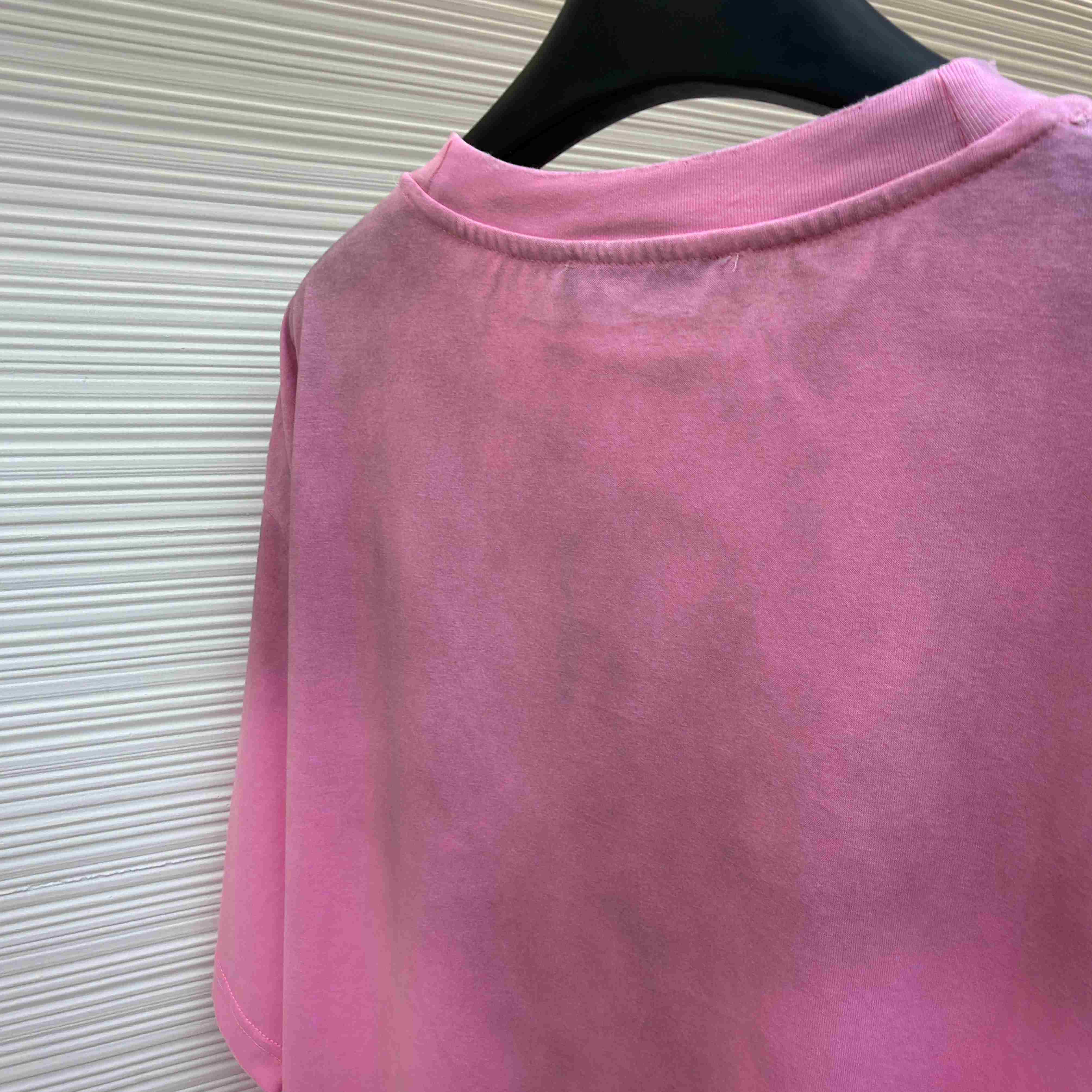 Acne Studios  Logo Tshirt - Relaxed Fit - FashionPlug