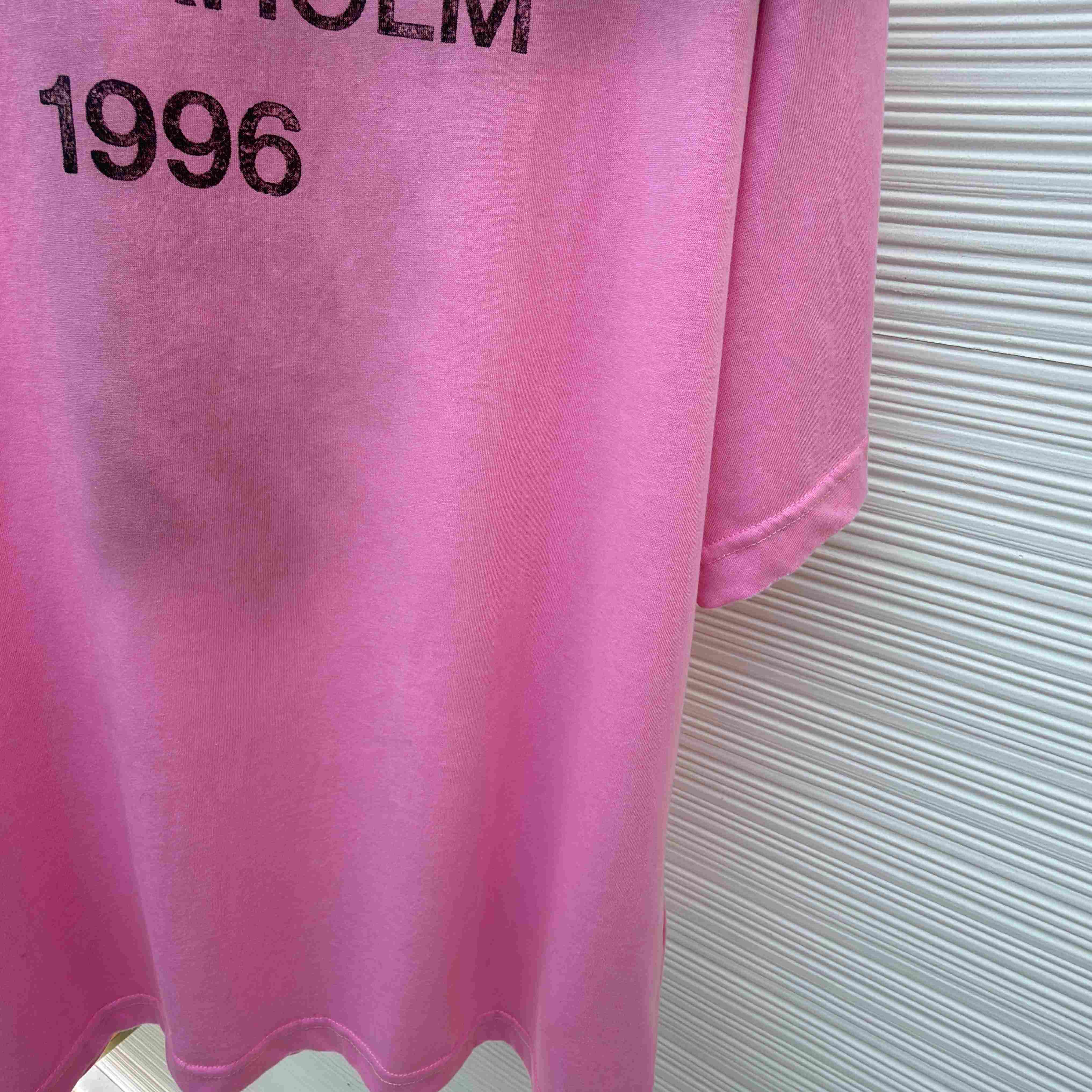 Acne Studios  Logo Tshirt - Relaxed Fit - FashionPlug