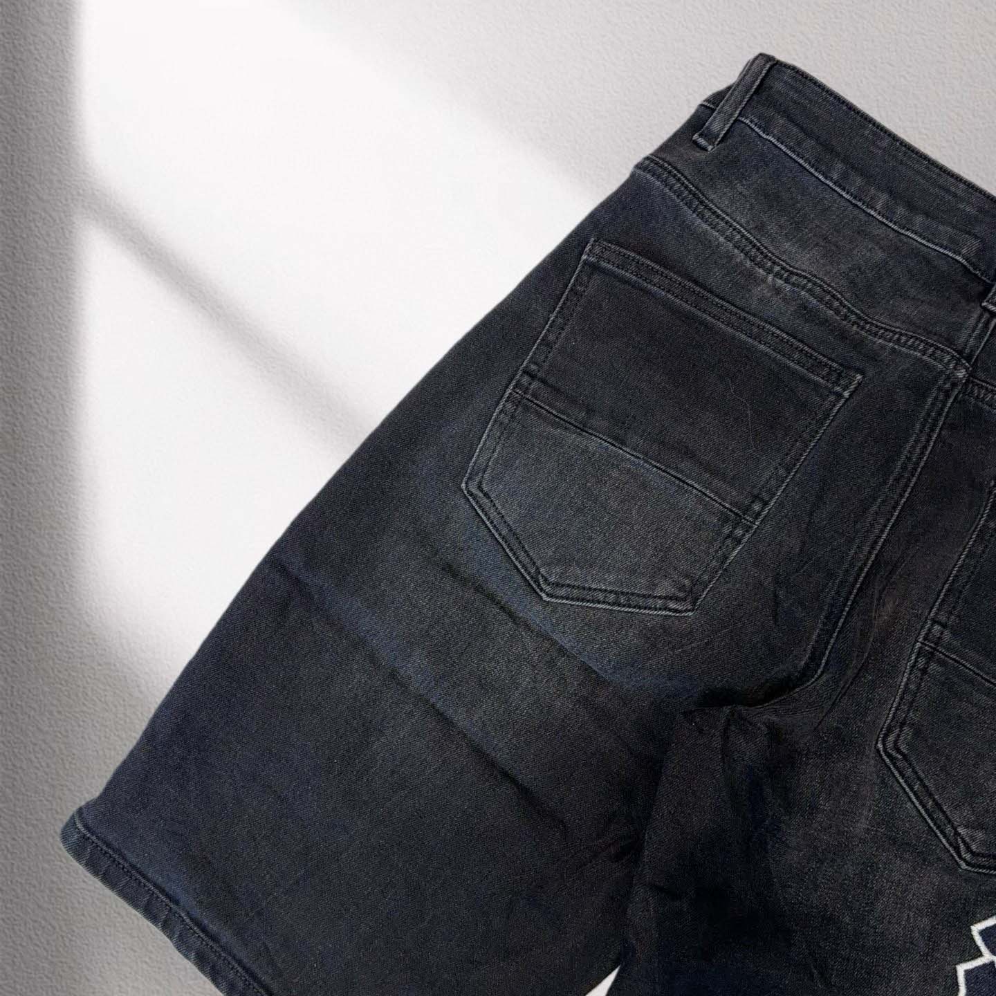 Amiri Shorts    20278 - FashionPlug