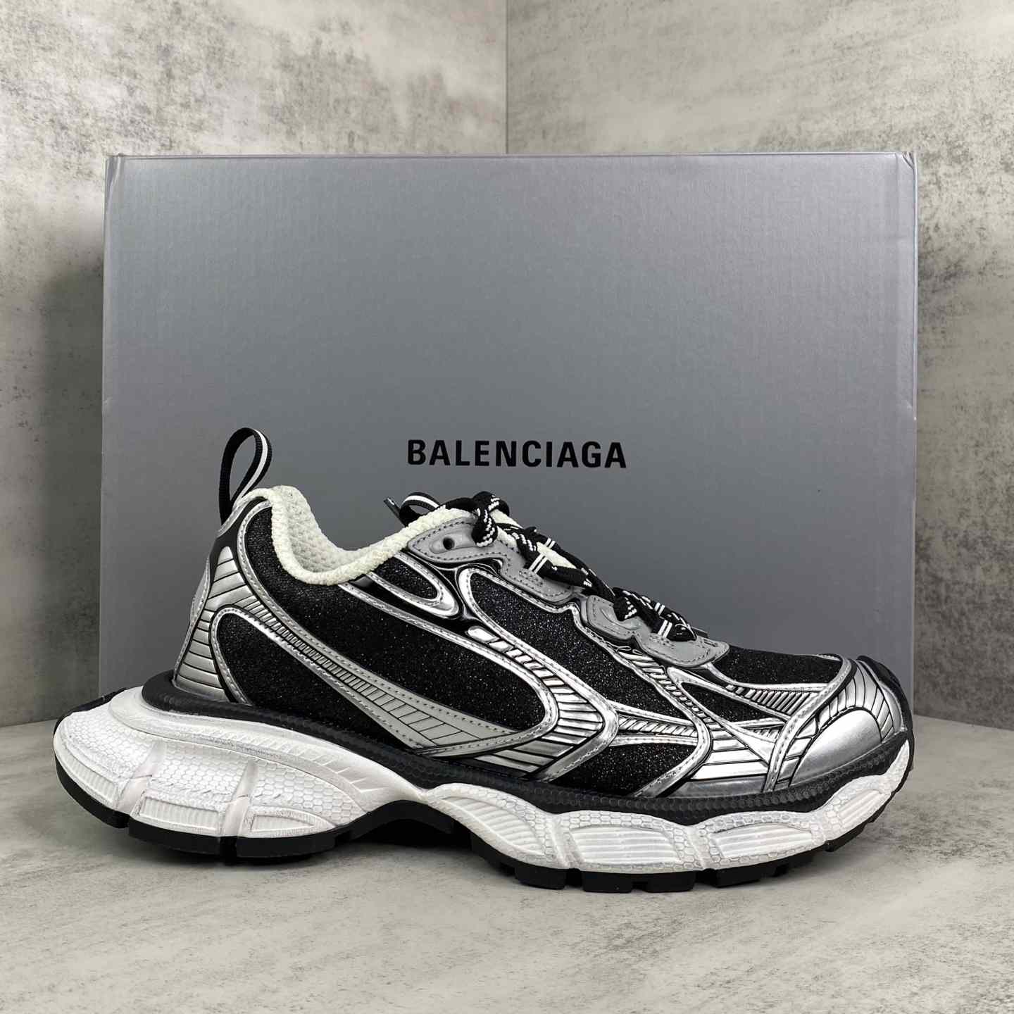 Balenciaga 3XL Sneaker - FashionPlug