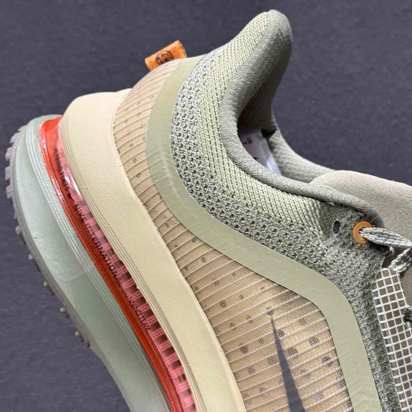 Nike Pegasus Premium IM6677-222  - FashionPlug