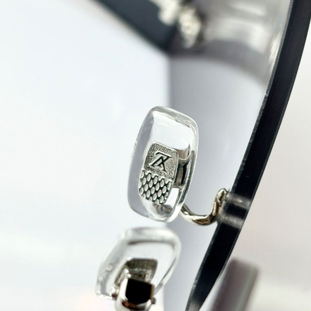 Louis Vuitton Sunglasses   Z2198U - FashionPlug