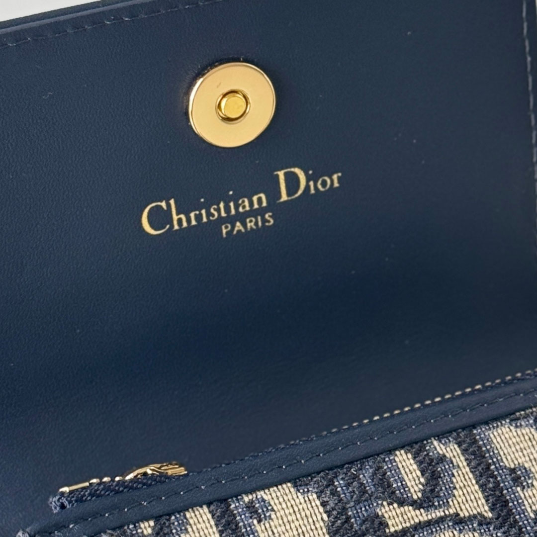 Dior 30 Montaigne Glycine Wallet  - FashionPlug