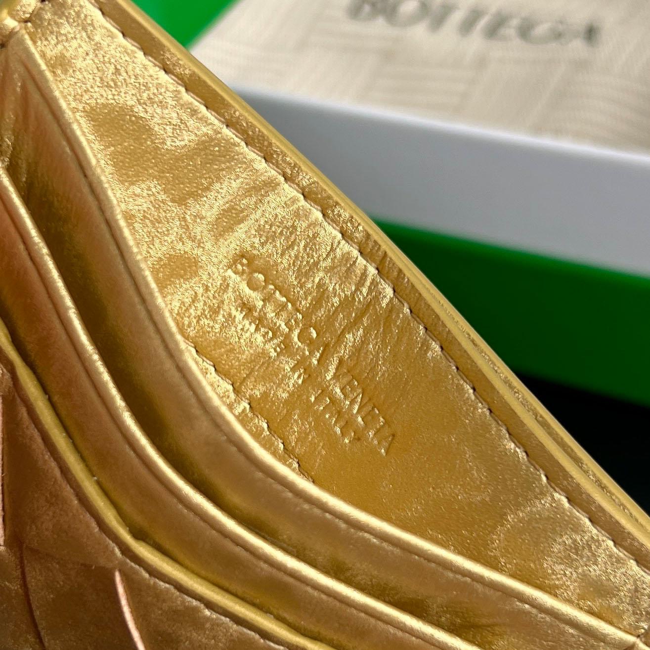 Bottega Veneta Intrecciato Credit Card Case - FashionPlug