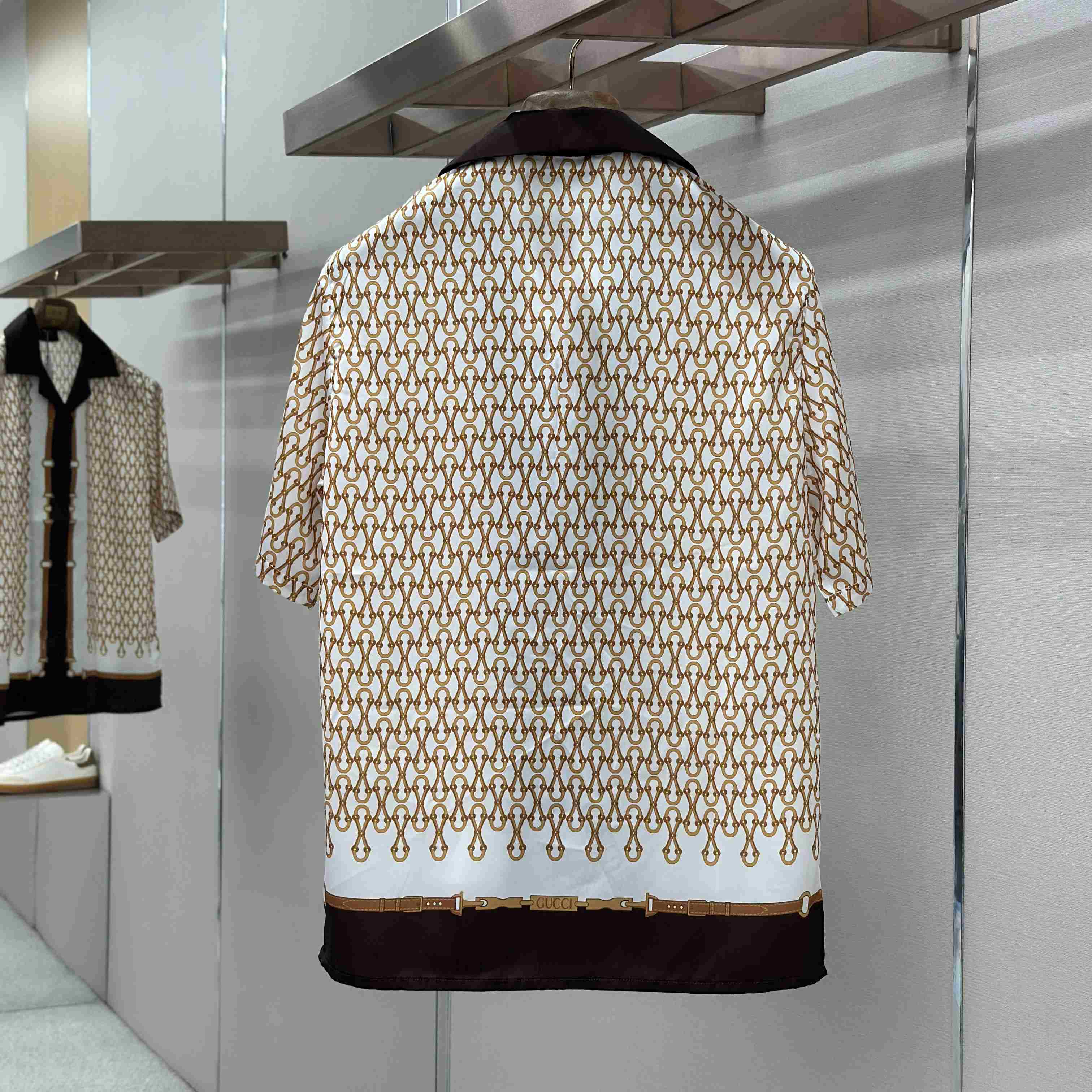 Gucci Printed Silk Twill Bowling Shirt - FashionPlug