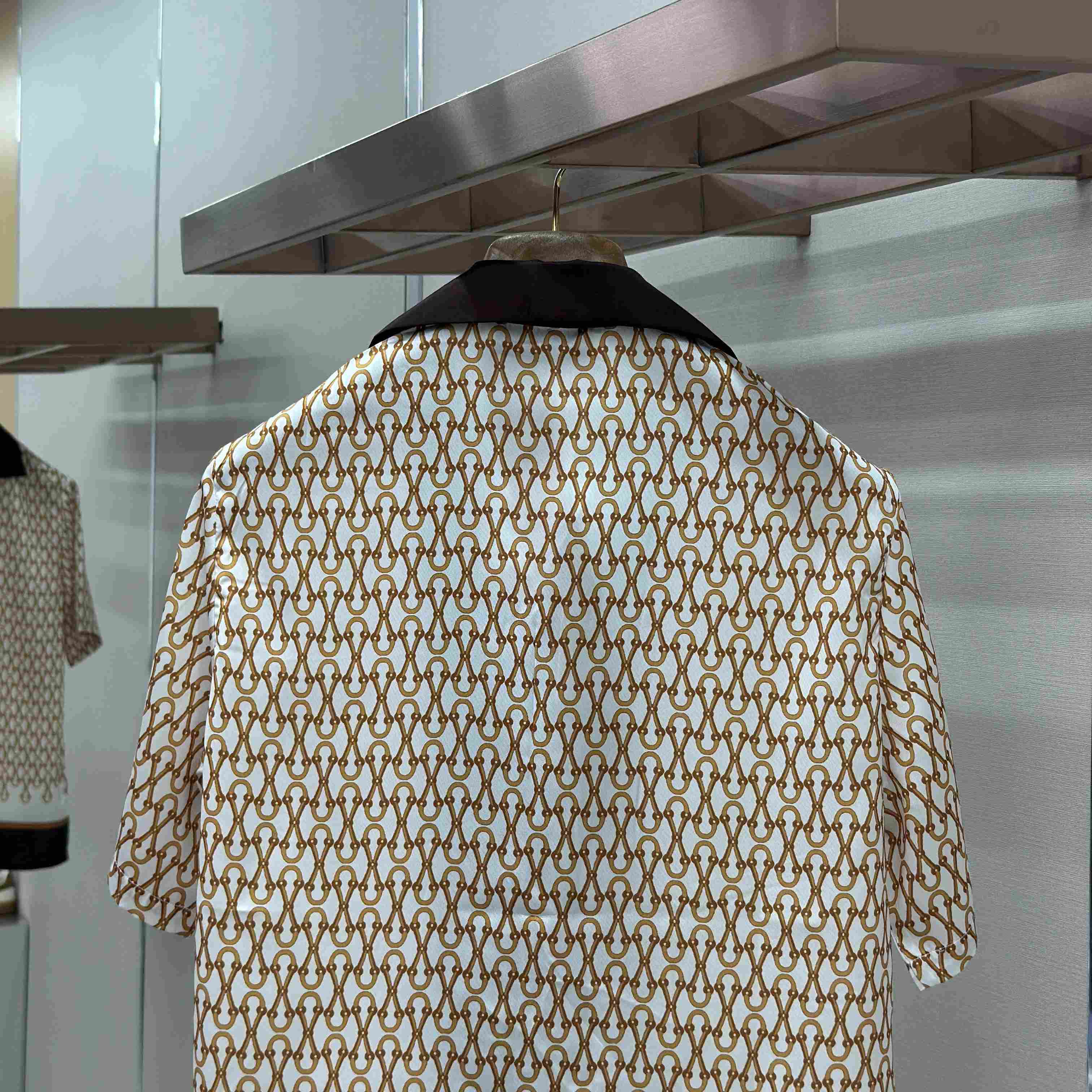 Gucci Printed Silk Twill Bowling Shirt - FashionPlug