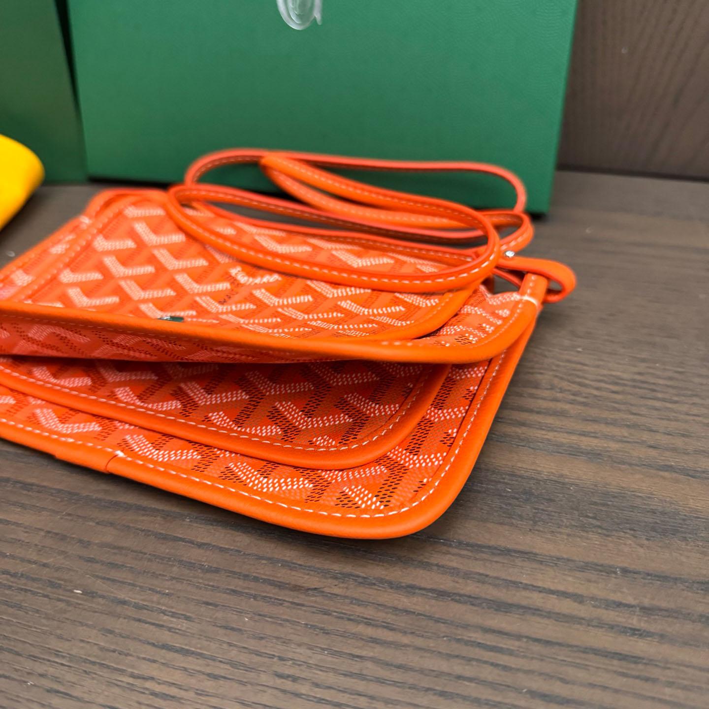 Goyard Plumet Pocket Wallet - FashionPlug