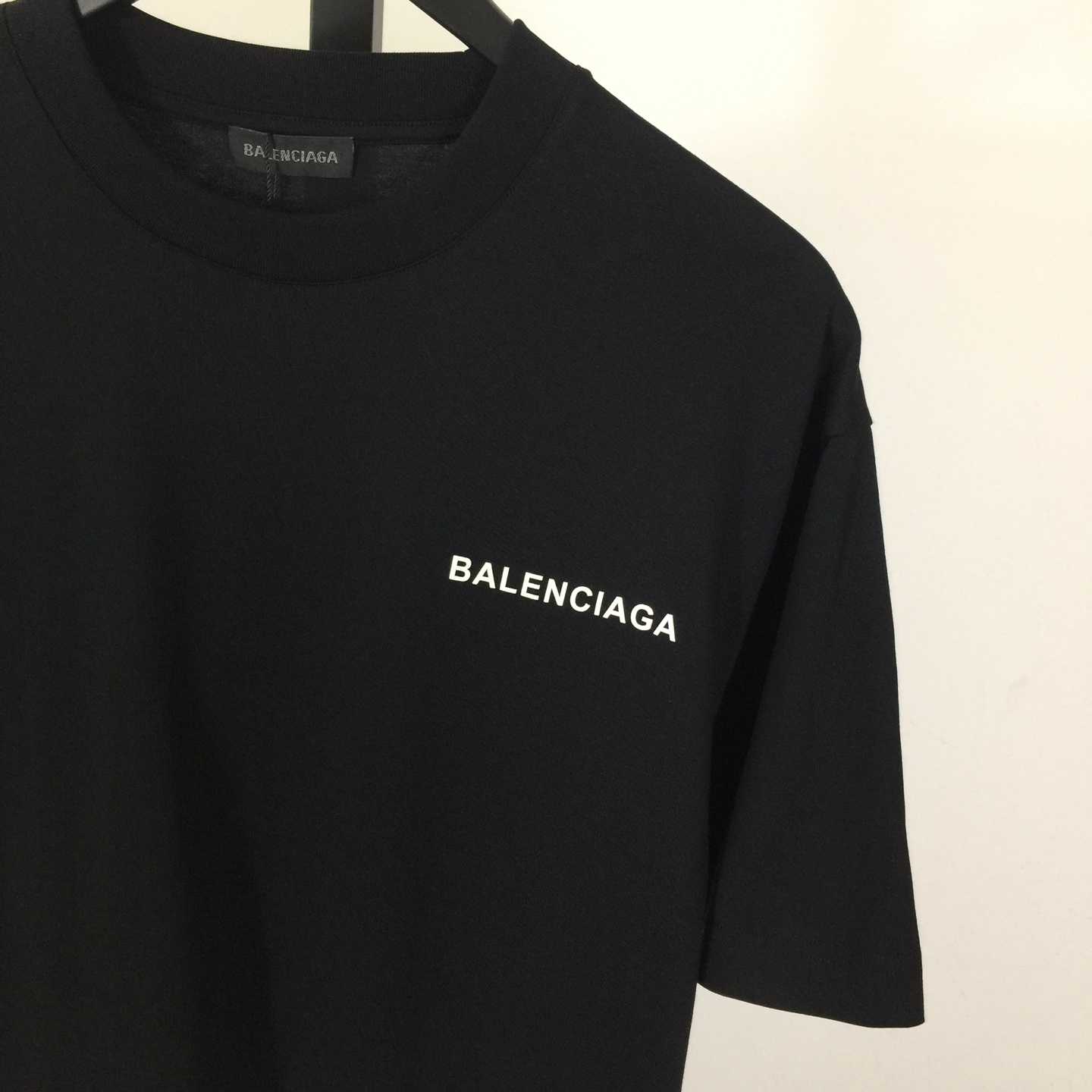 Balenciaga  T-shirt Medium Fit  - FashionPlug