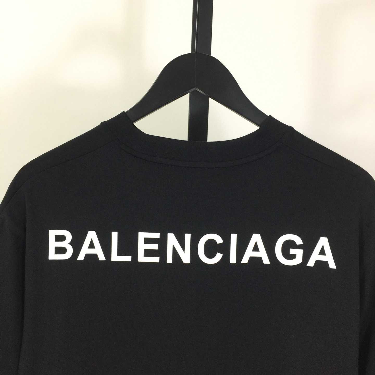 Balenciaga  T-shirt Medium Fit  - FashionPlug