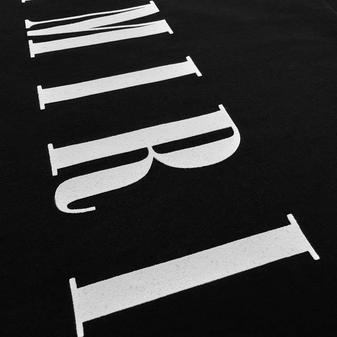 Amiri Core Logo-print T-shirt - FashionPlug