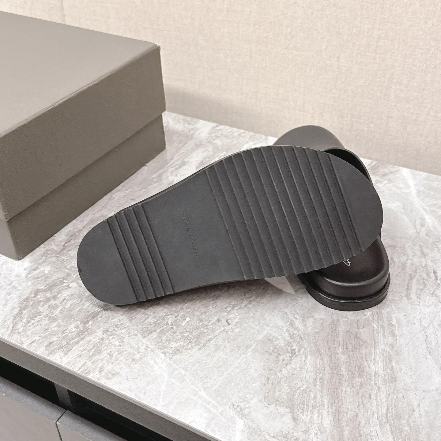 Rick Owens Porterville Granola Leather Mules - FashionPlug