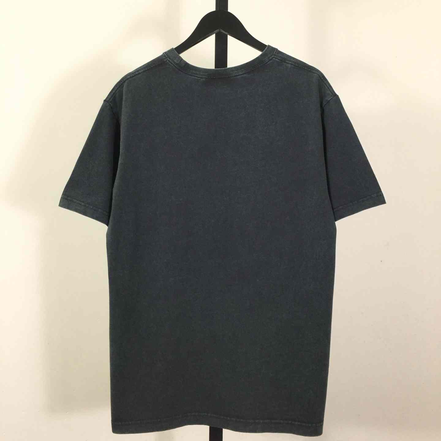 Dior T-Shirt With Pocket, Relaxed Fit  - FashionPlug