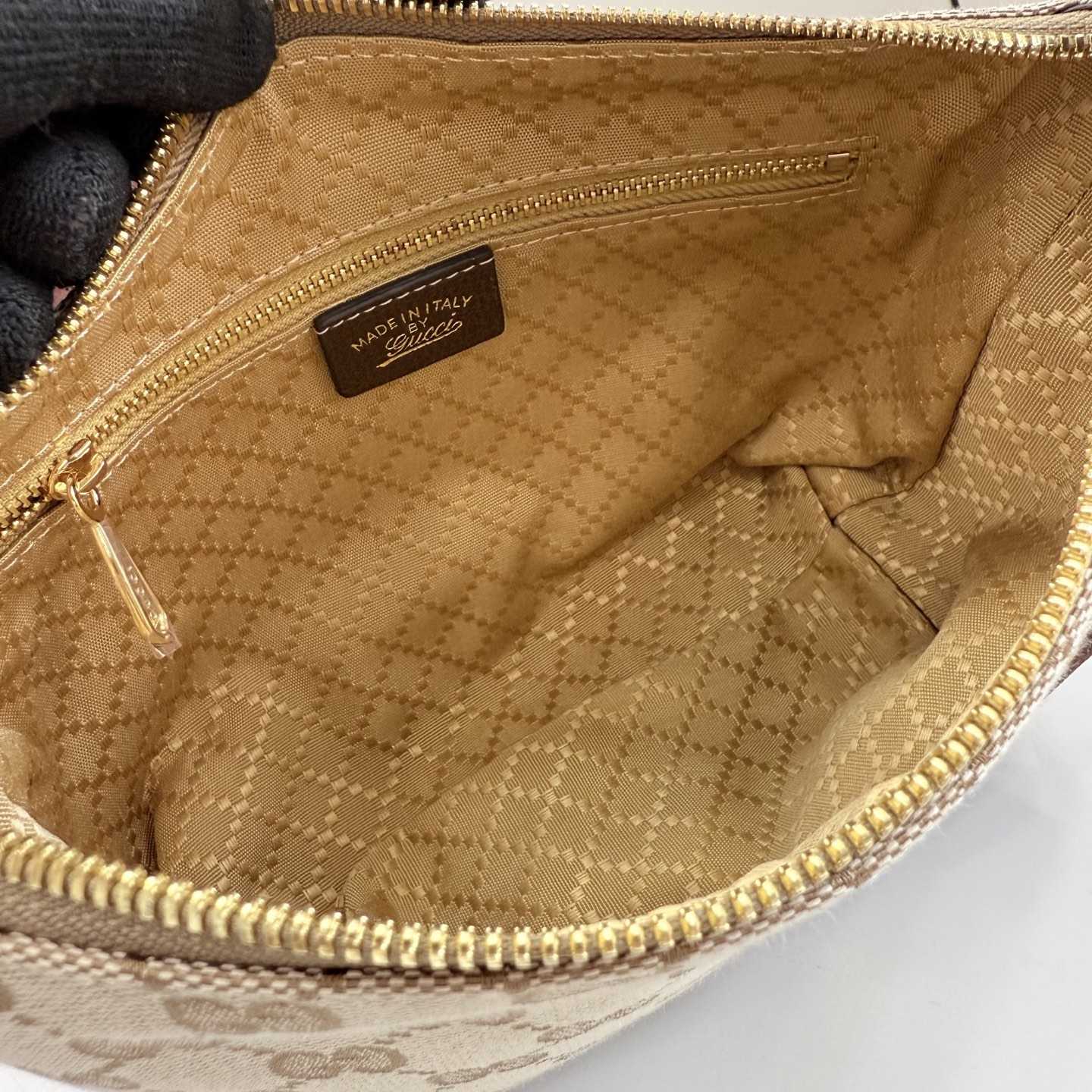 Gucci Brera Small Crossbody Bag - FashionPlug