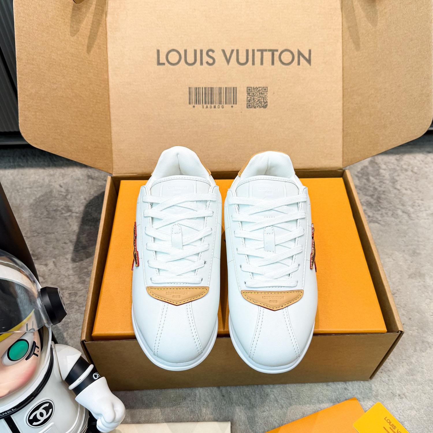 Louis Vuitton LV BUTTERSOFT Sneaker  1AJAQD - FashionPlug