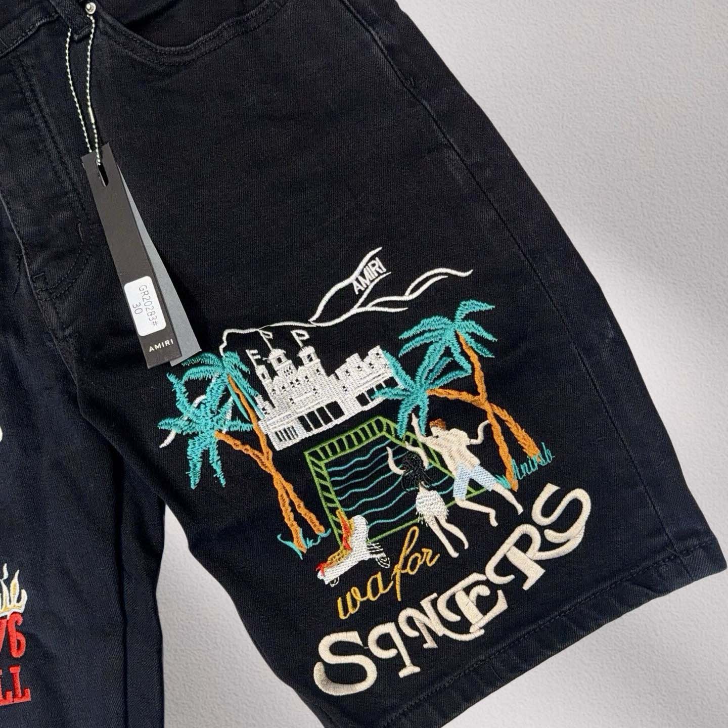 Amiri Shorts    20283 - FashionPlug