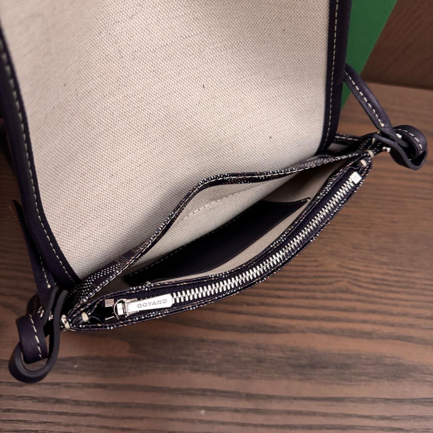 Goyard Plumet Pocket Wallet - FashionPlug