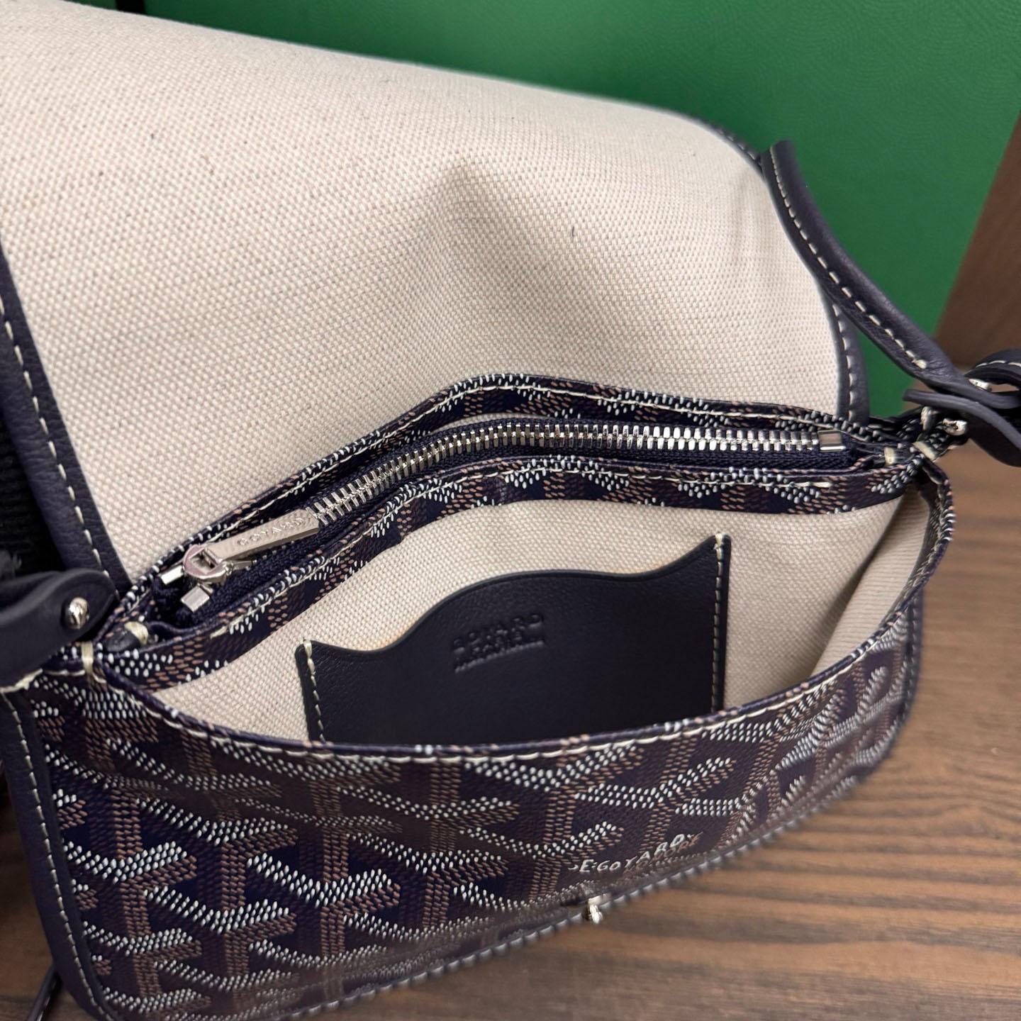 Goyard Plumet Pocket Wallet - FashionPlug