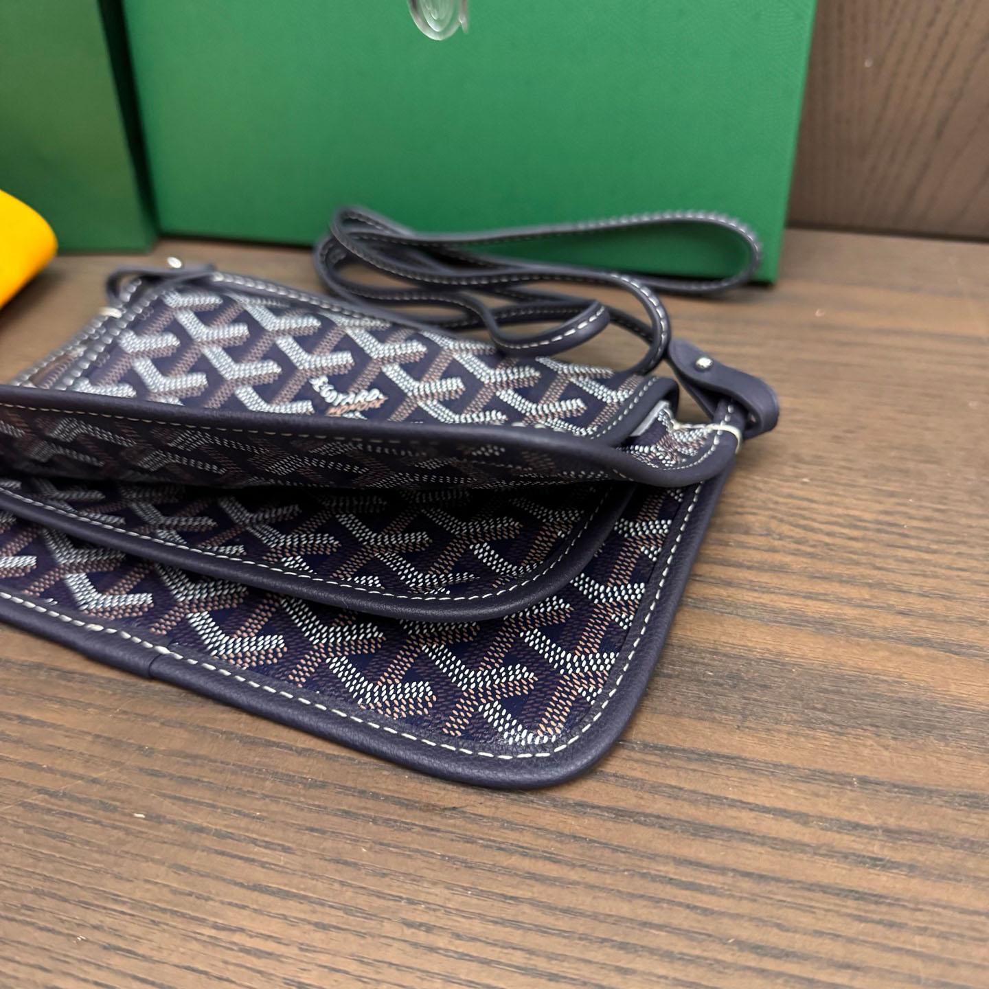 Goyard Plumet Pocket Wallet - FashionPlug