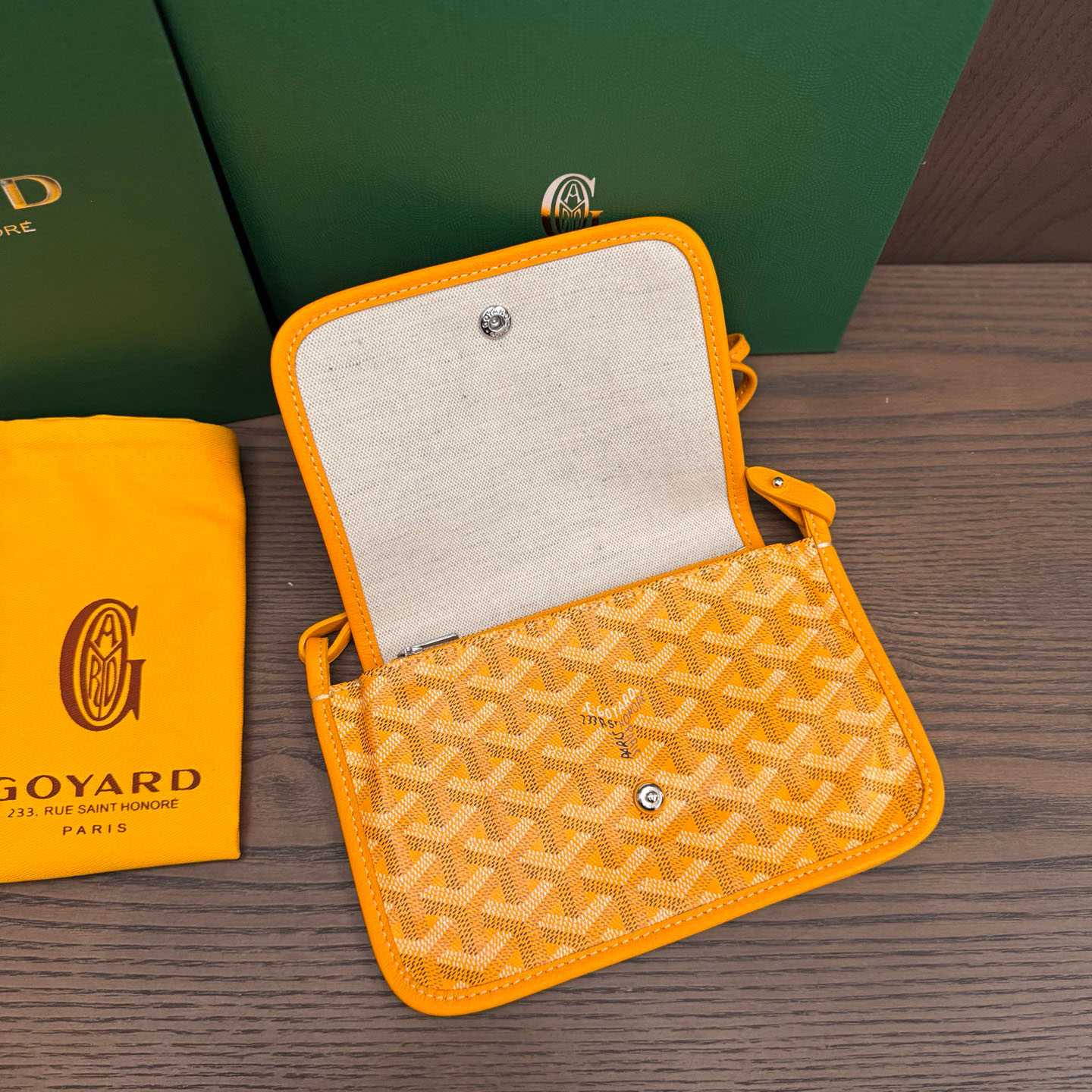 Goyard Plumet Pocket Wallet - FashionPlug