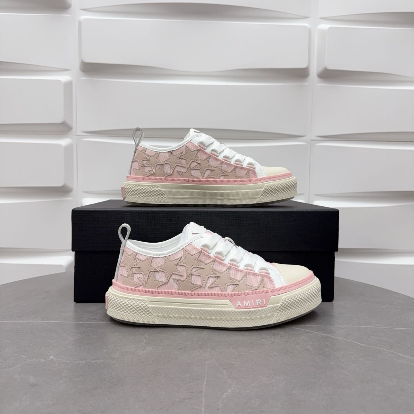Amiri Stars Low-Top Canvas Platform Sneakers - FashionPlug