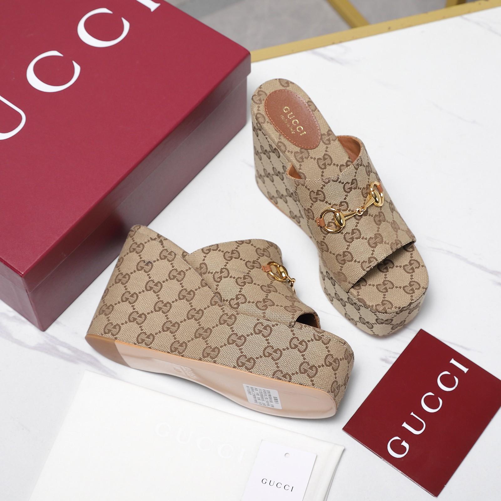 Gucci Wedge Sandal With Horsebit - FashionPlug