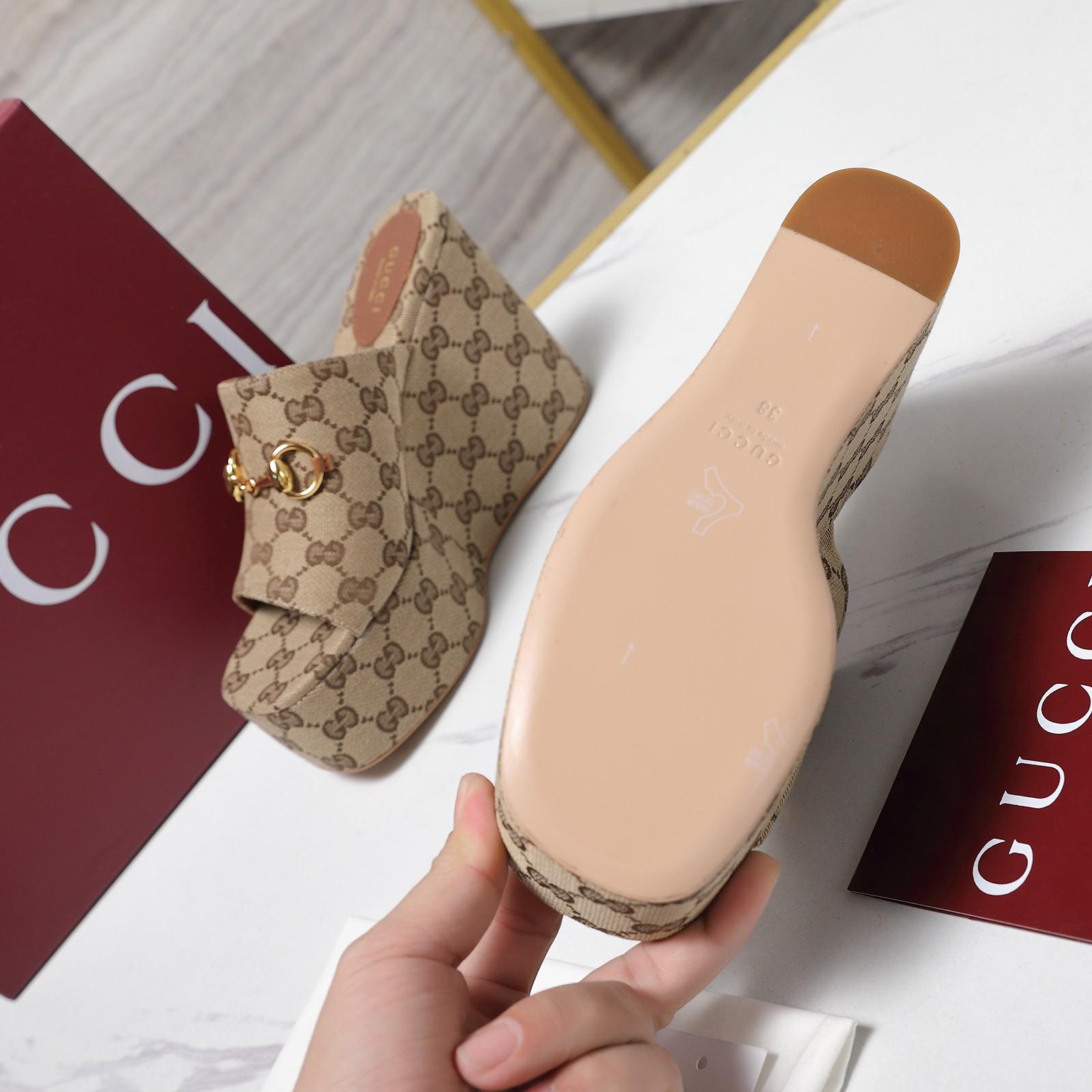 Gucci Wedge Sandal With Horsebit - FashionPlug