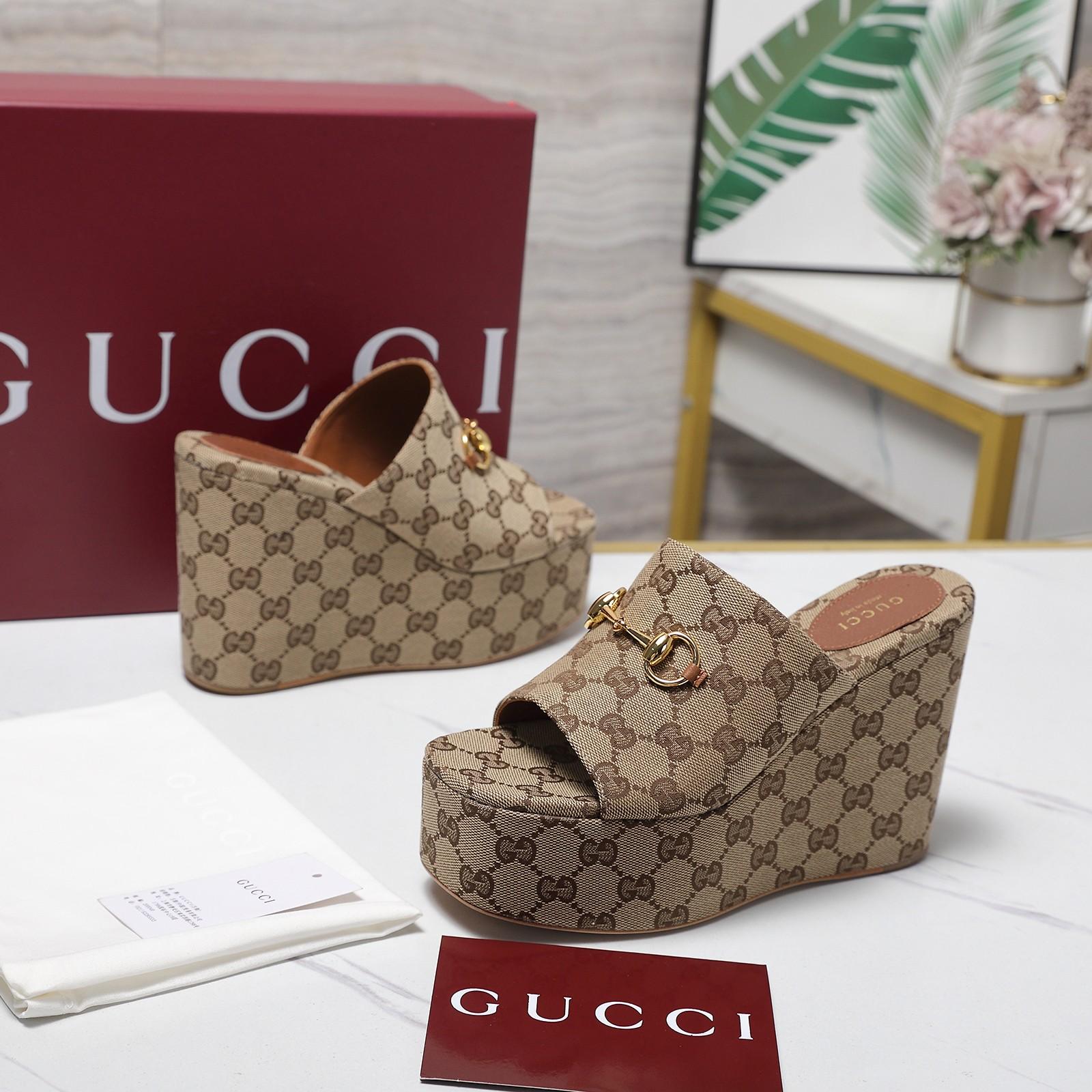 Gucci Wedge Sandal With Horsebit - FashionPlug