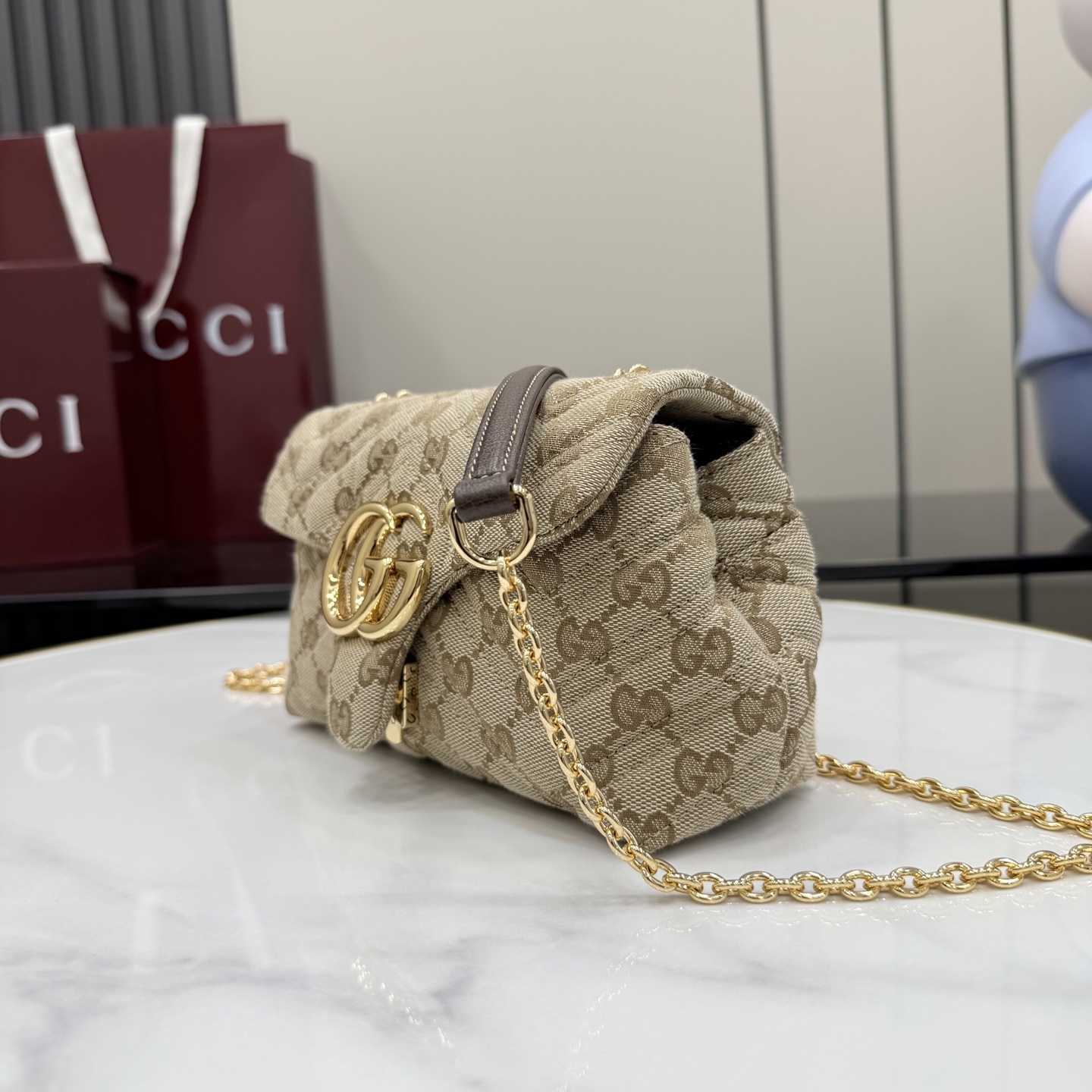 Gucci GG Marmont Mini Shoulder Bag - FashionPlug