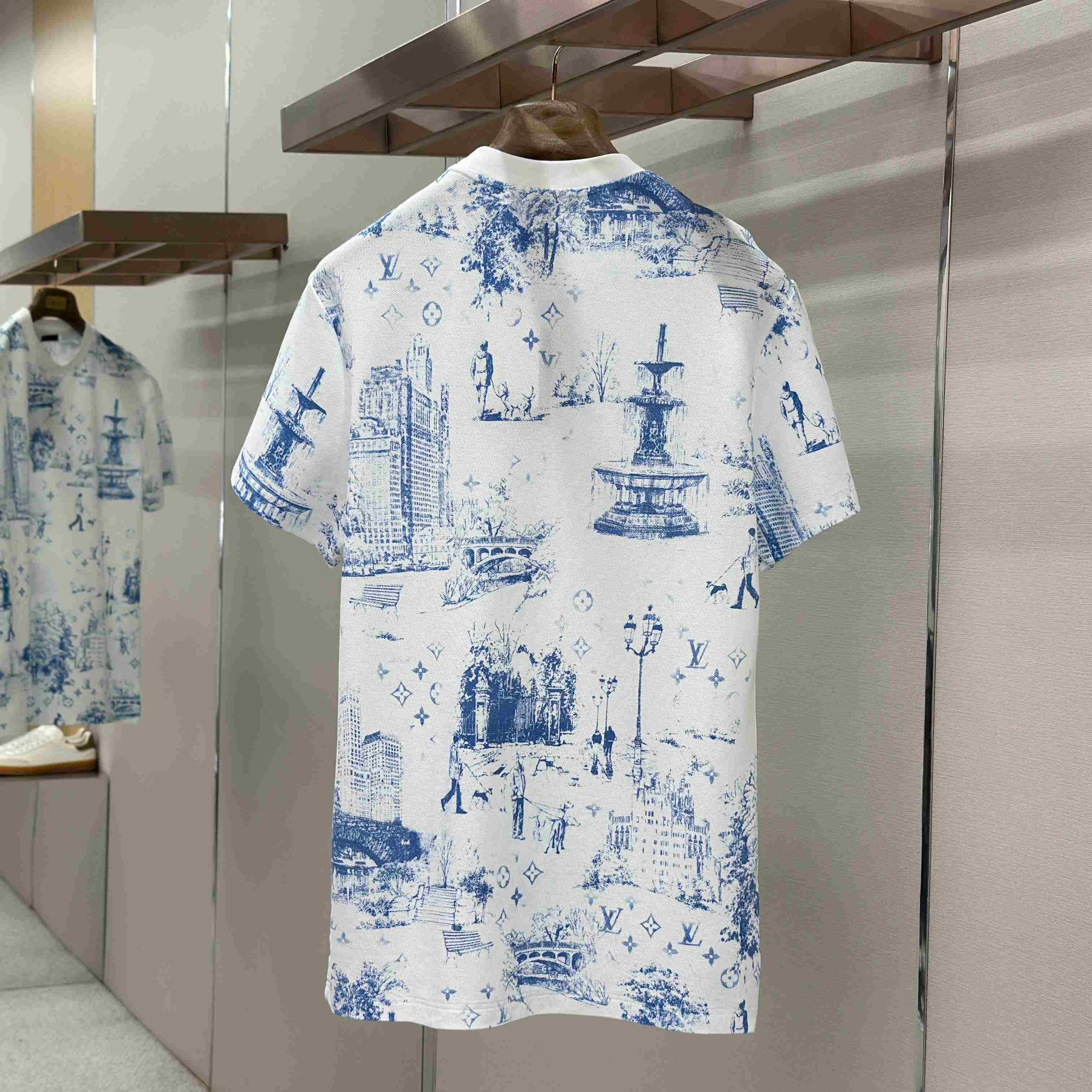Louis Vuitton Playera en Piqué De Algodón Con Estampado 1AGJZ2 - FashionPlug