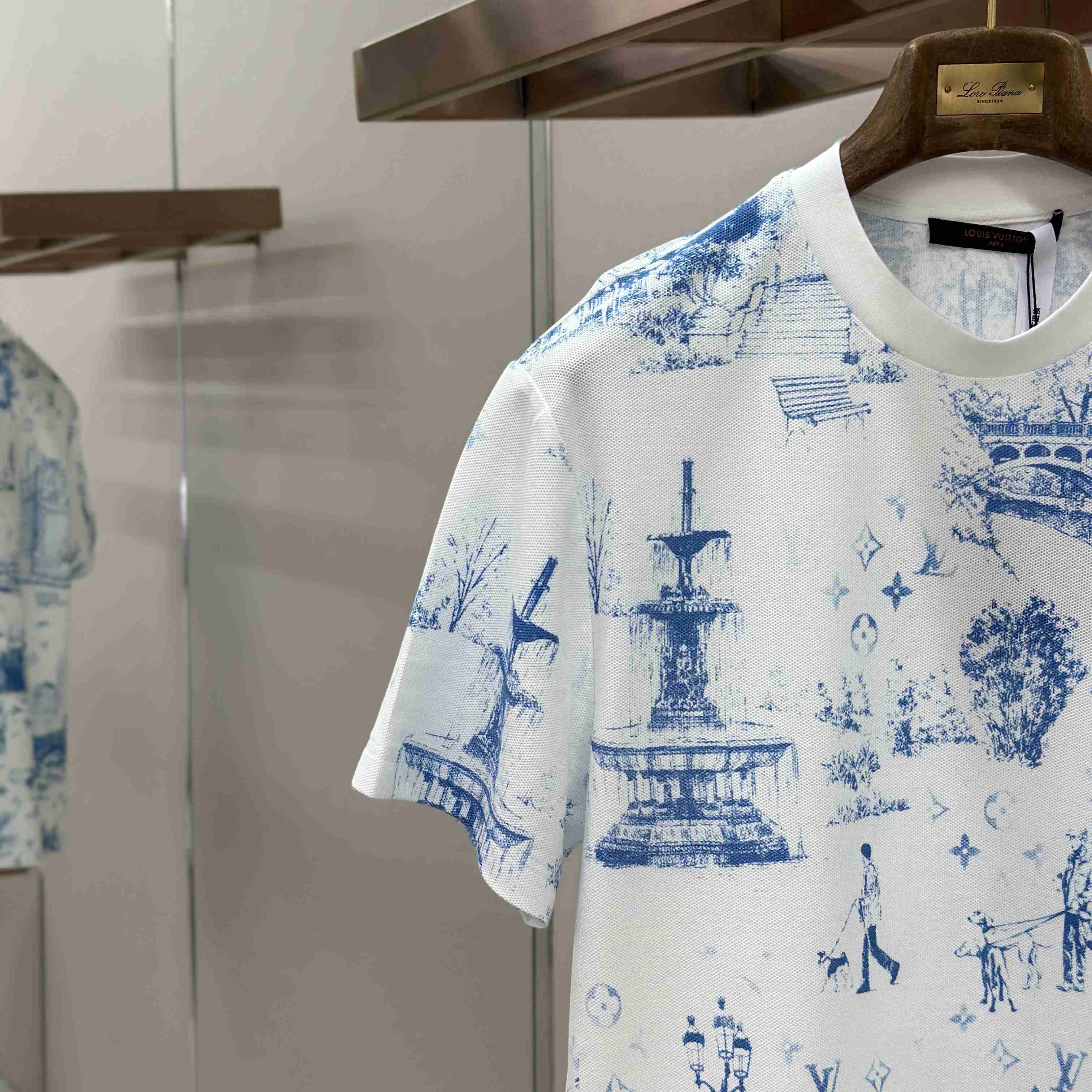 Louis Vuitton Playera en Piqué De Algodón Con Estampado 1AGJZ2 - FashionPlug