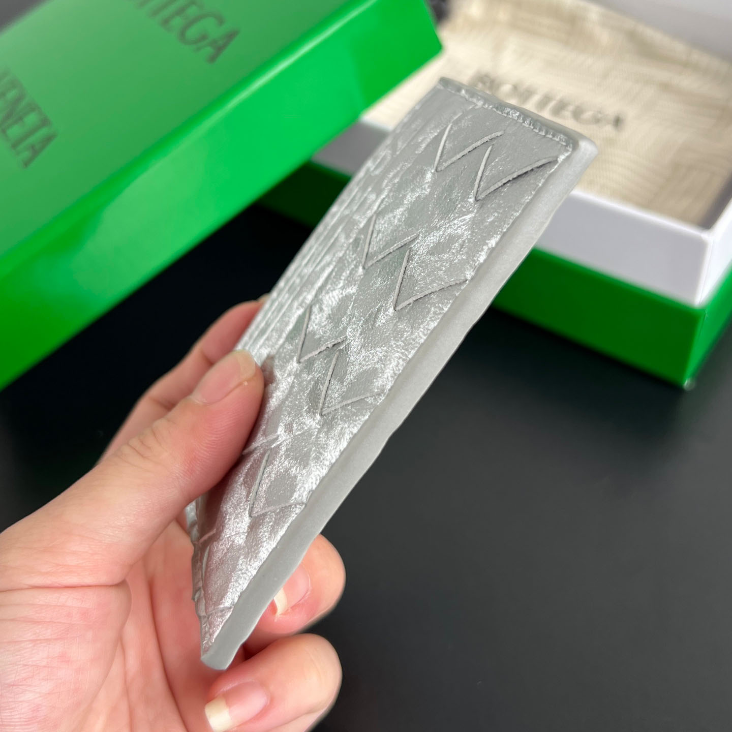 Bottega Veneta Intrecciato Credit Card Case - FashionPlug