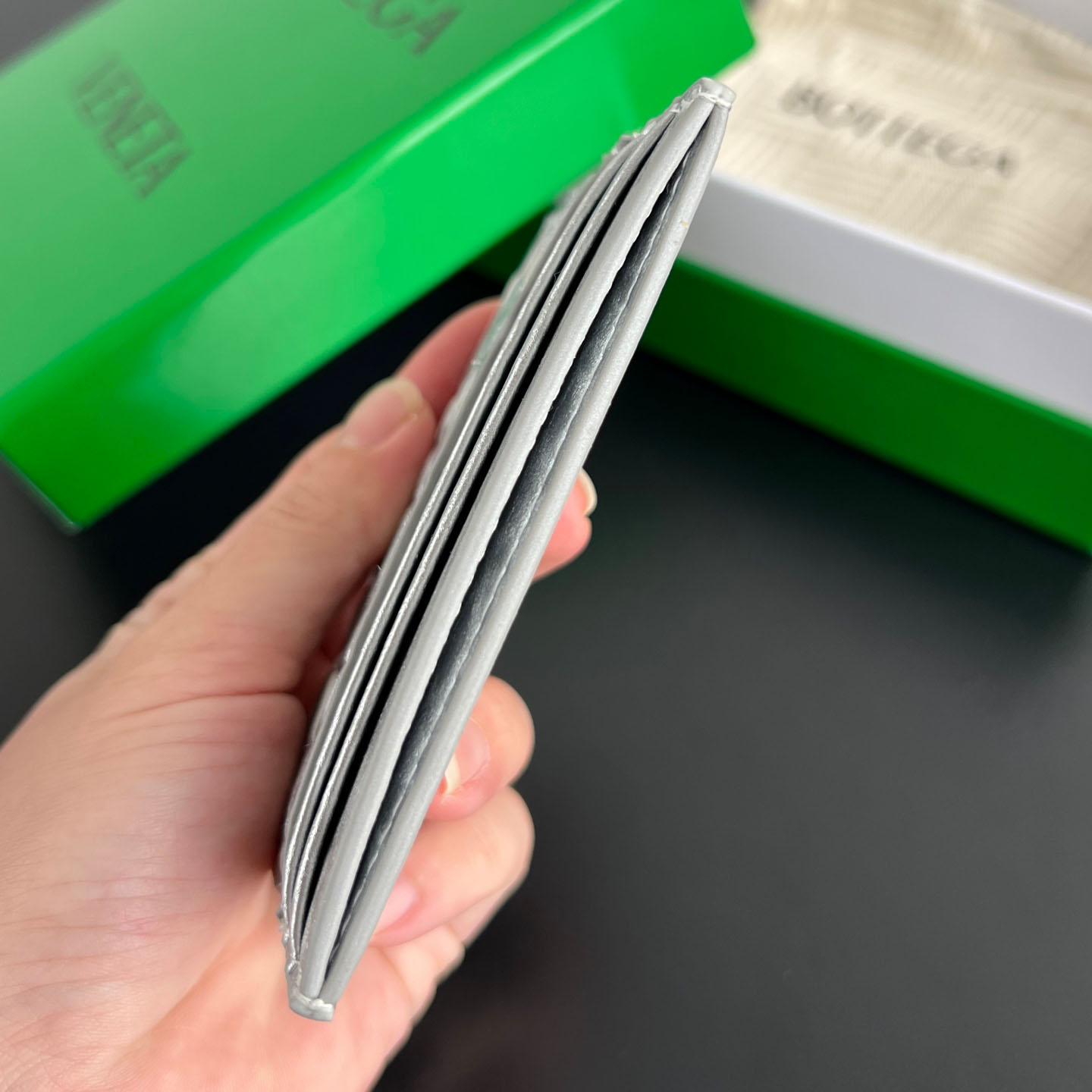 Bottega Veneta Intrecciato Credit Card Case - FashionPlug