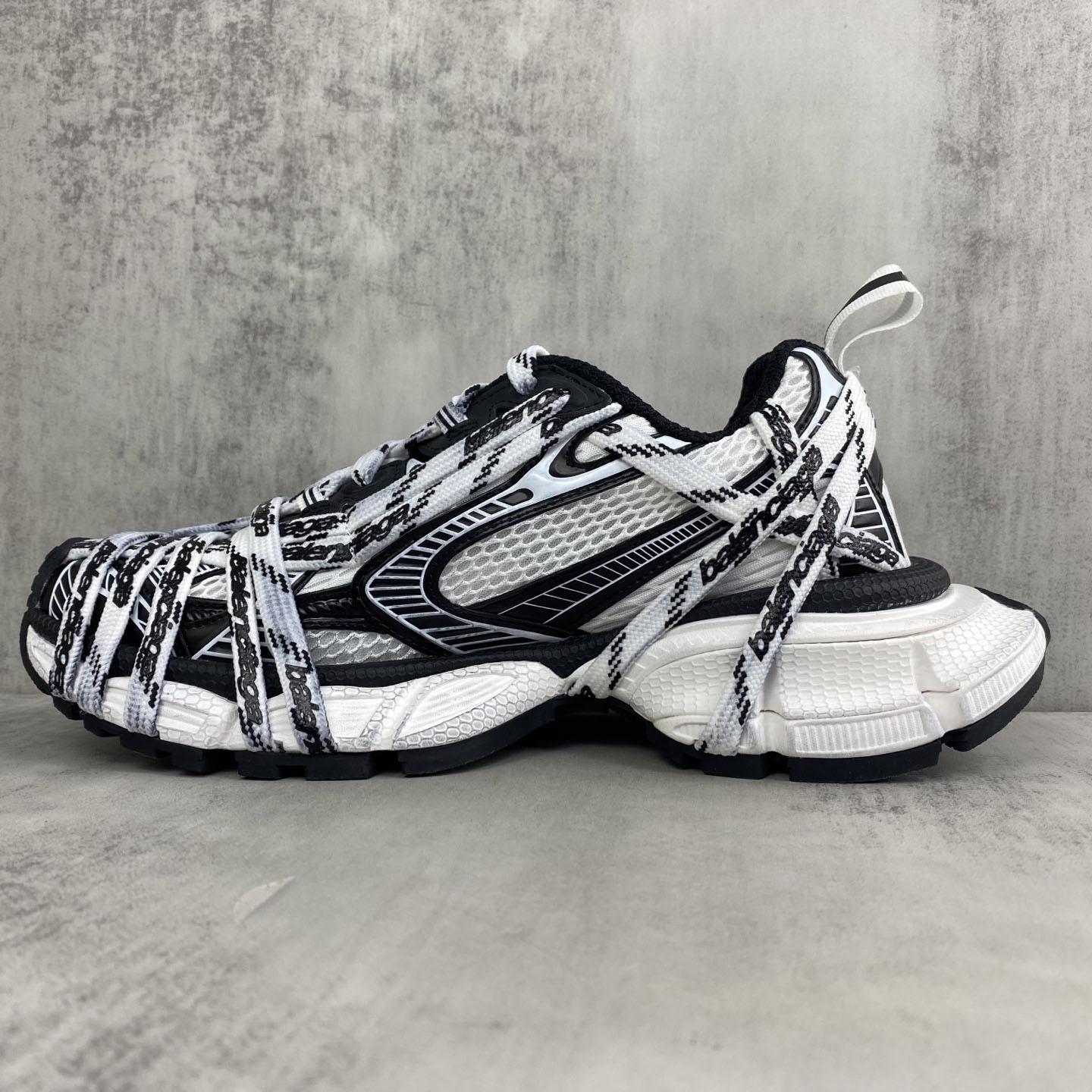 Balenciaga Balenciaga 3XL Extreme Laces Logo Sneaker - FashionPlug