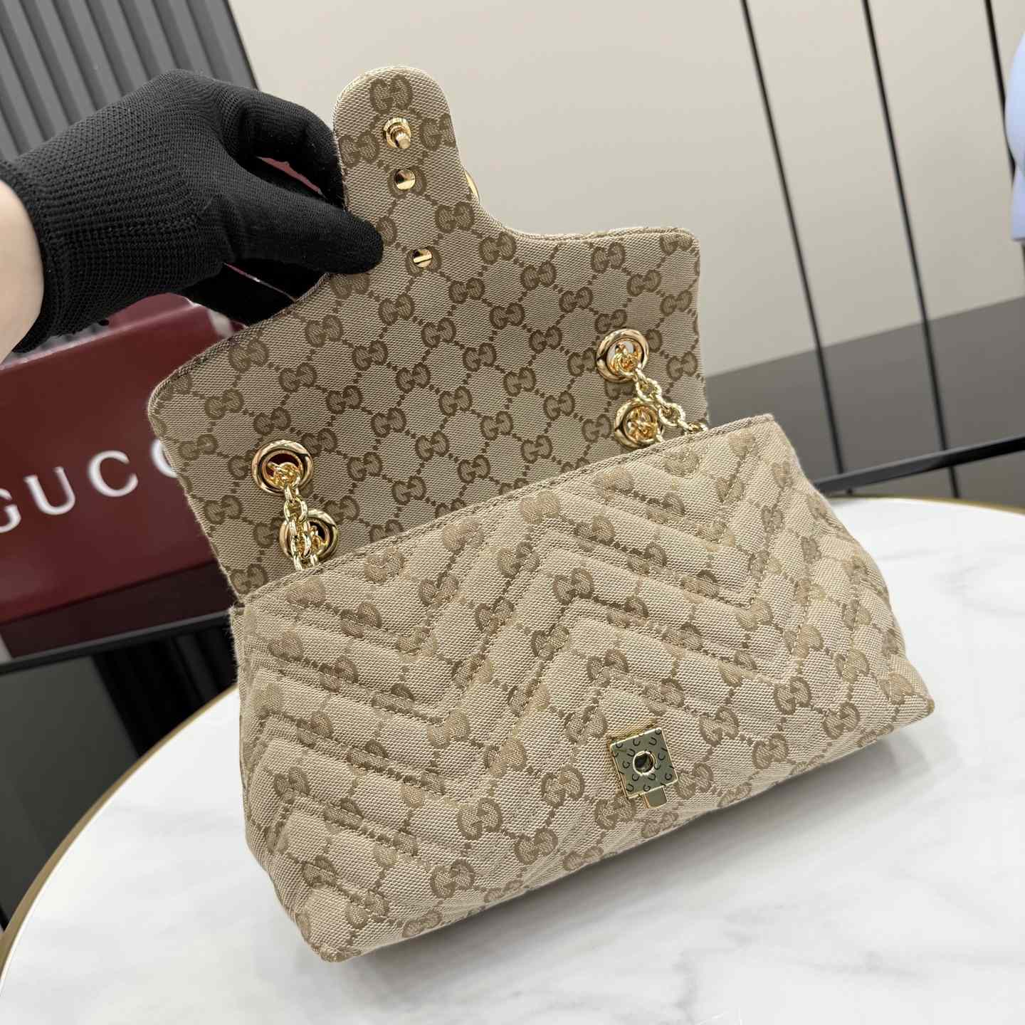 Gucci GG Marmont Small Shoulder Bag - FashionPlug