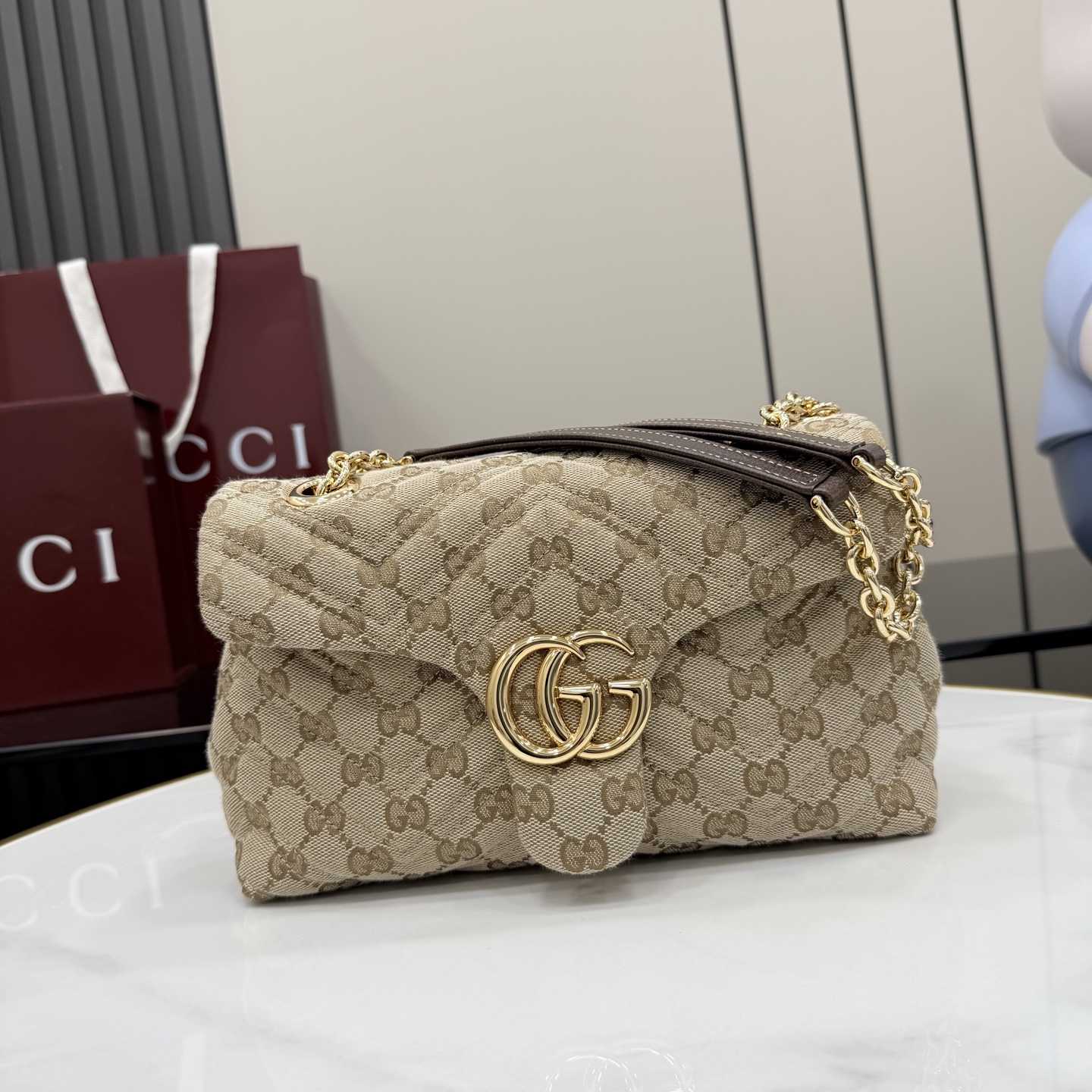 Gucci GG Marmont Small Shoulder Bag - FashionPlug