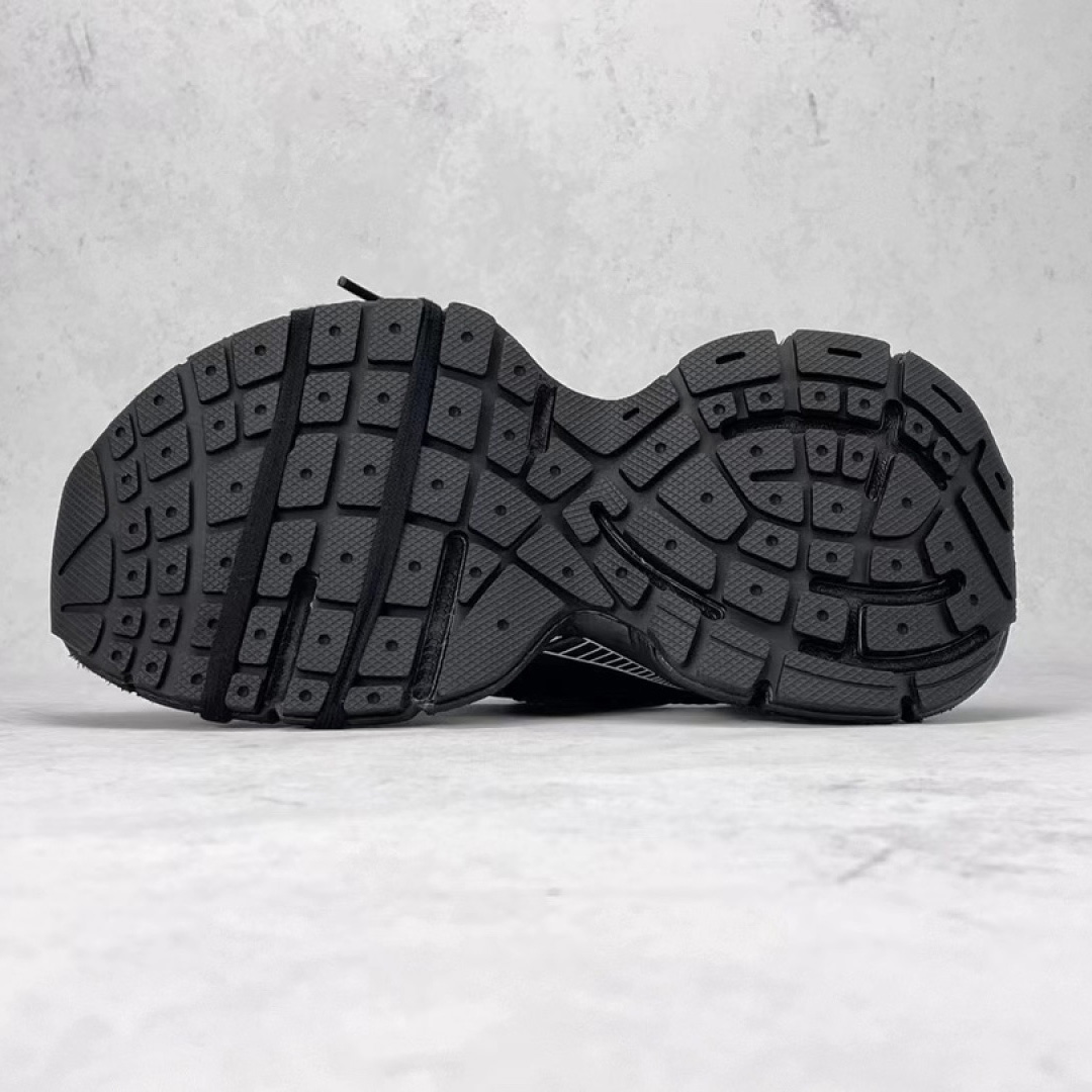 Balenciaga 3XL Sneaker 'Worn-Out - Black White' - FashionPlug