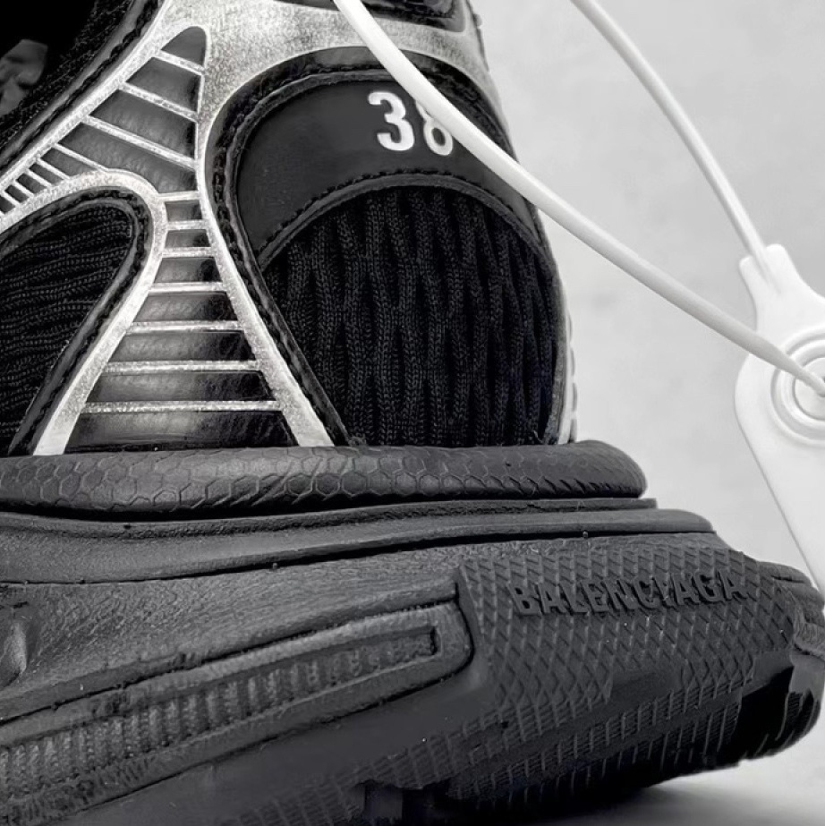 Balenciaga 3XL Sneaker 'Worn-Out - Black White' - FashionPlug