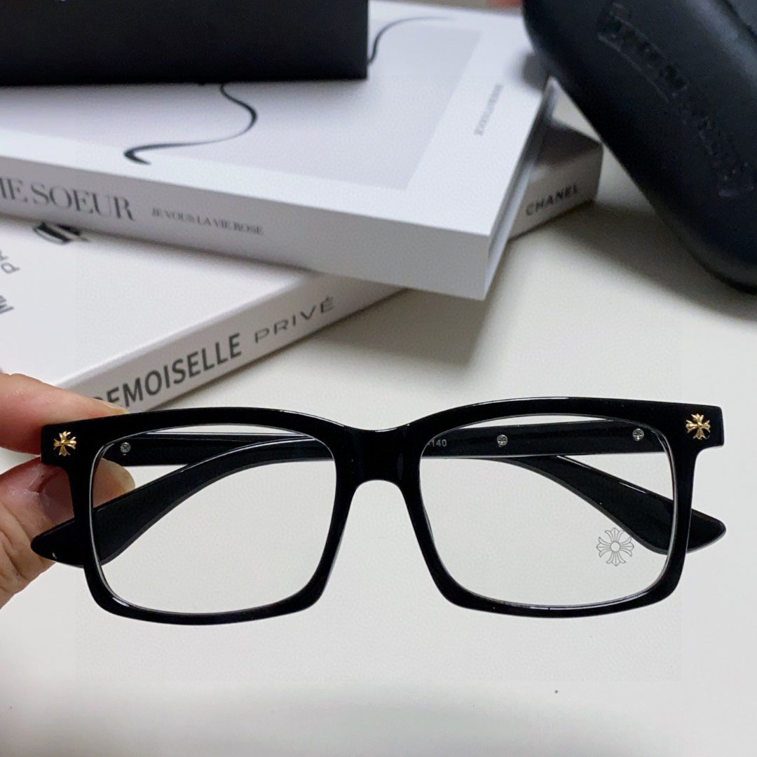 Chrome Hearts Glasses - FashionPlug