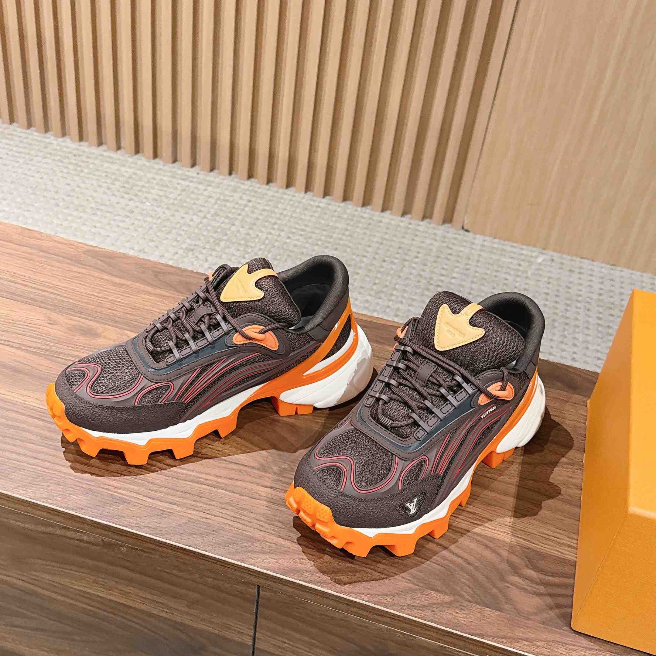 Louis Vuitton Summit Sneaker 1AJAF6 - FashionPlug