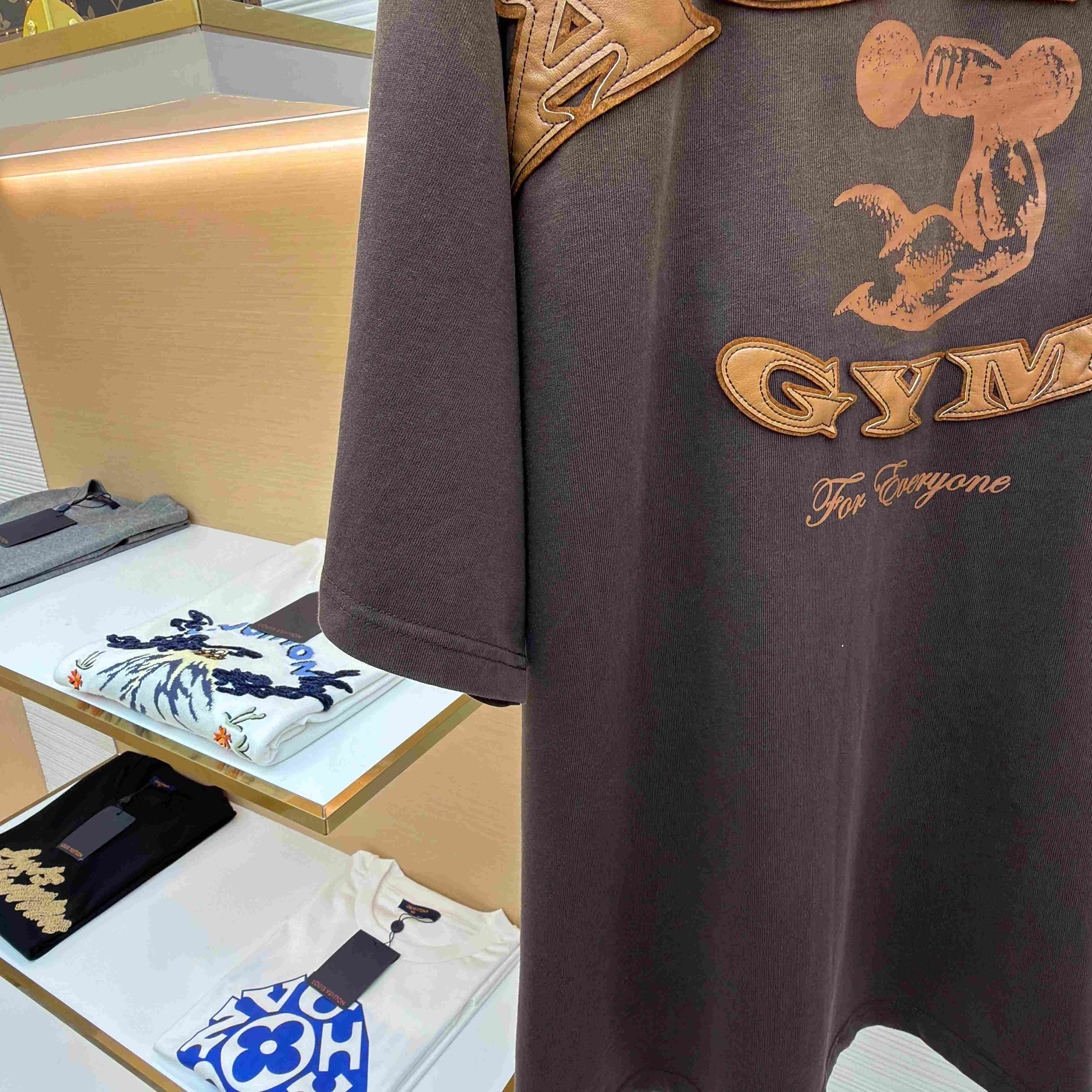 Acne Studios  Gym Logo T-shirt - FashionPlug